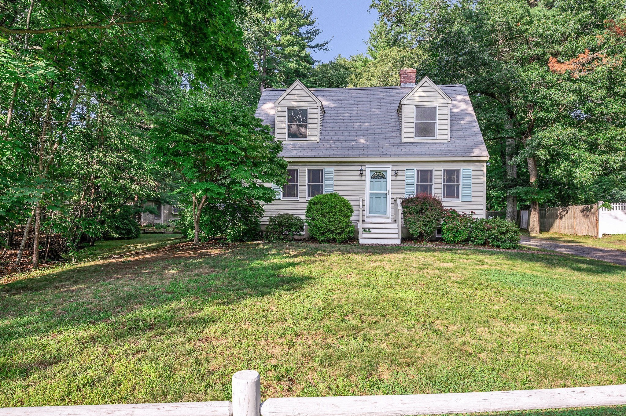 186 South Rd — photo
