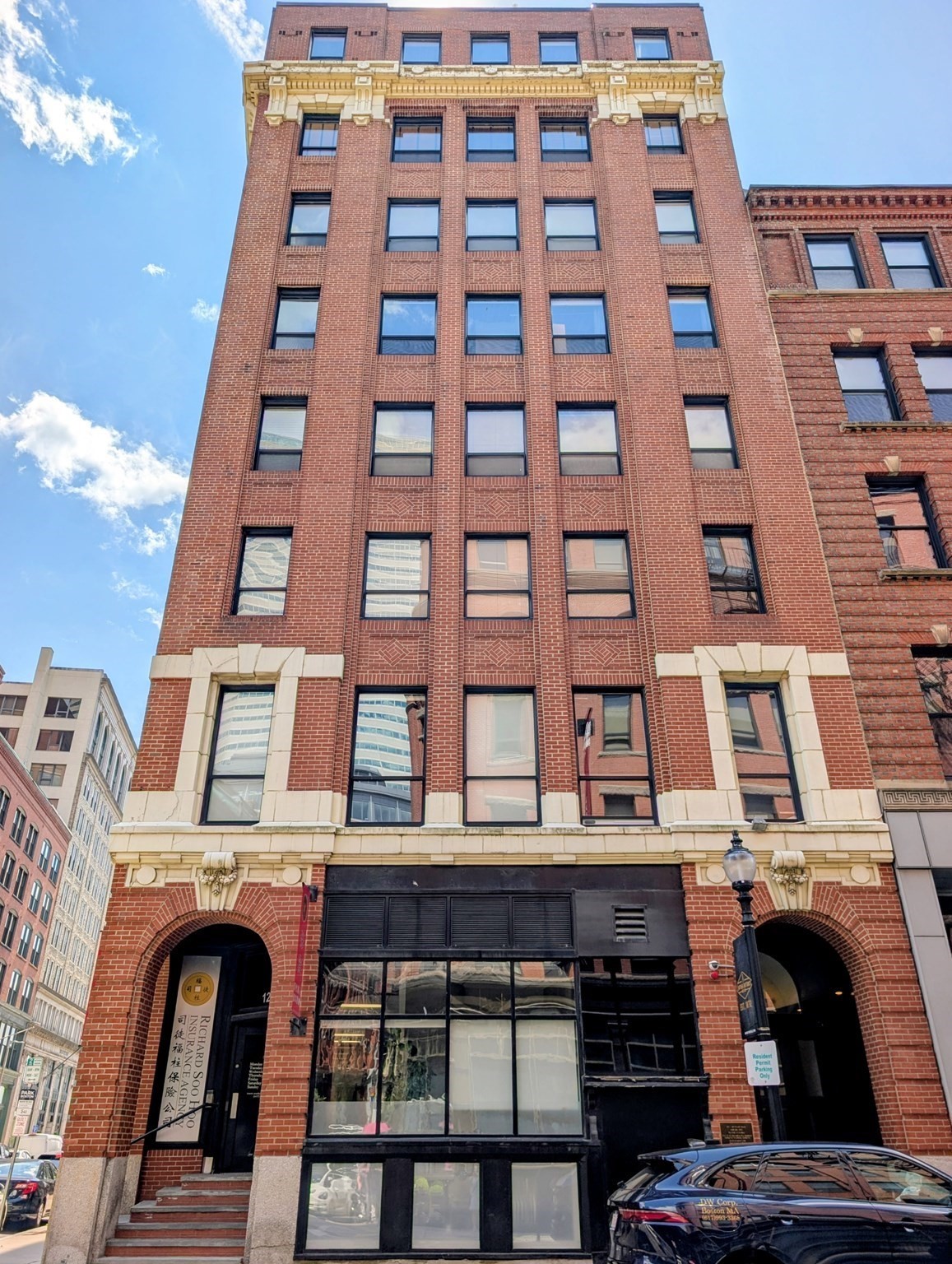 121 Beach St #501 — photo