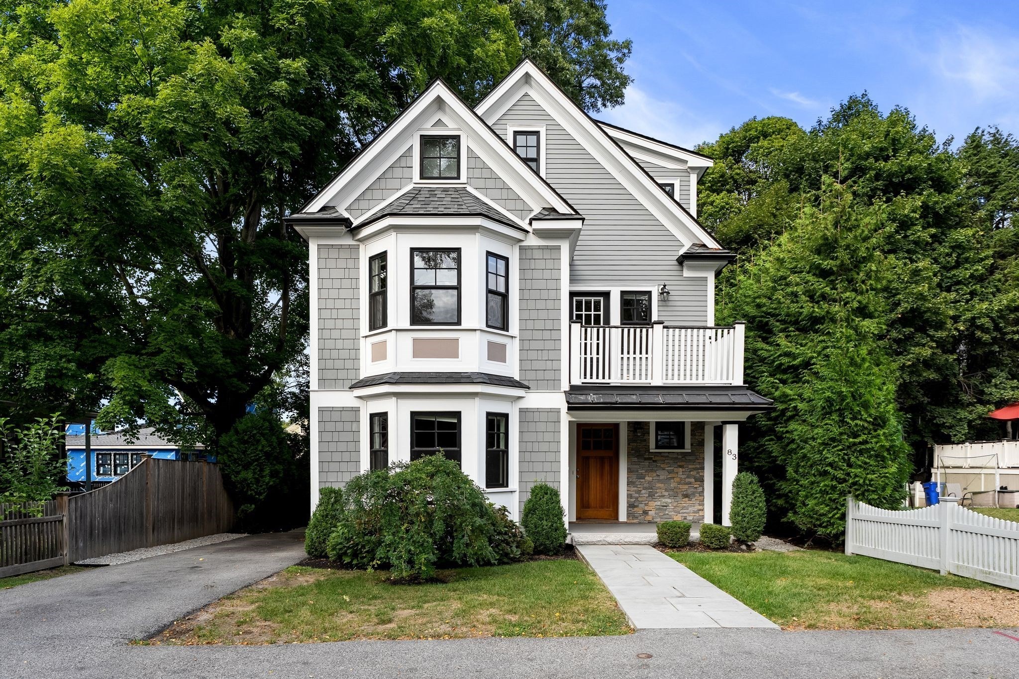 83 Irving Street — photo
