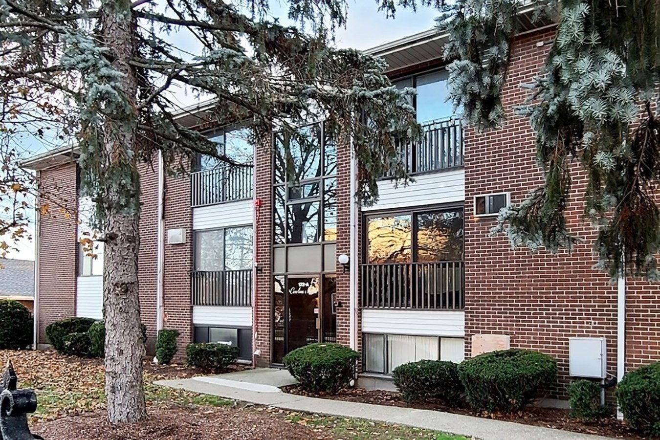 172 River St #a5 — photo