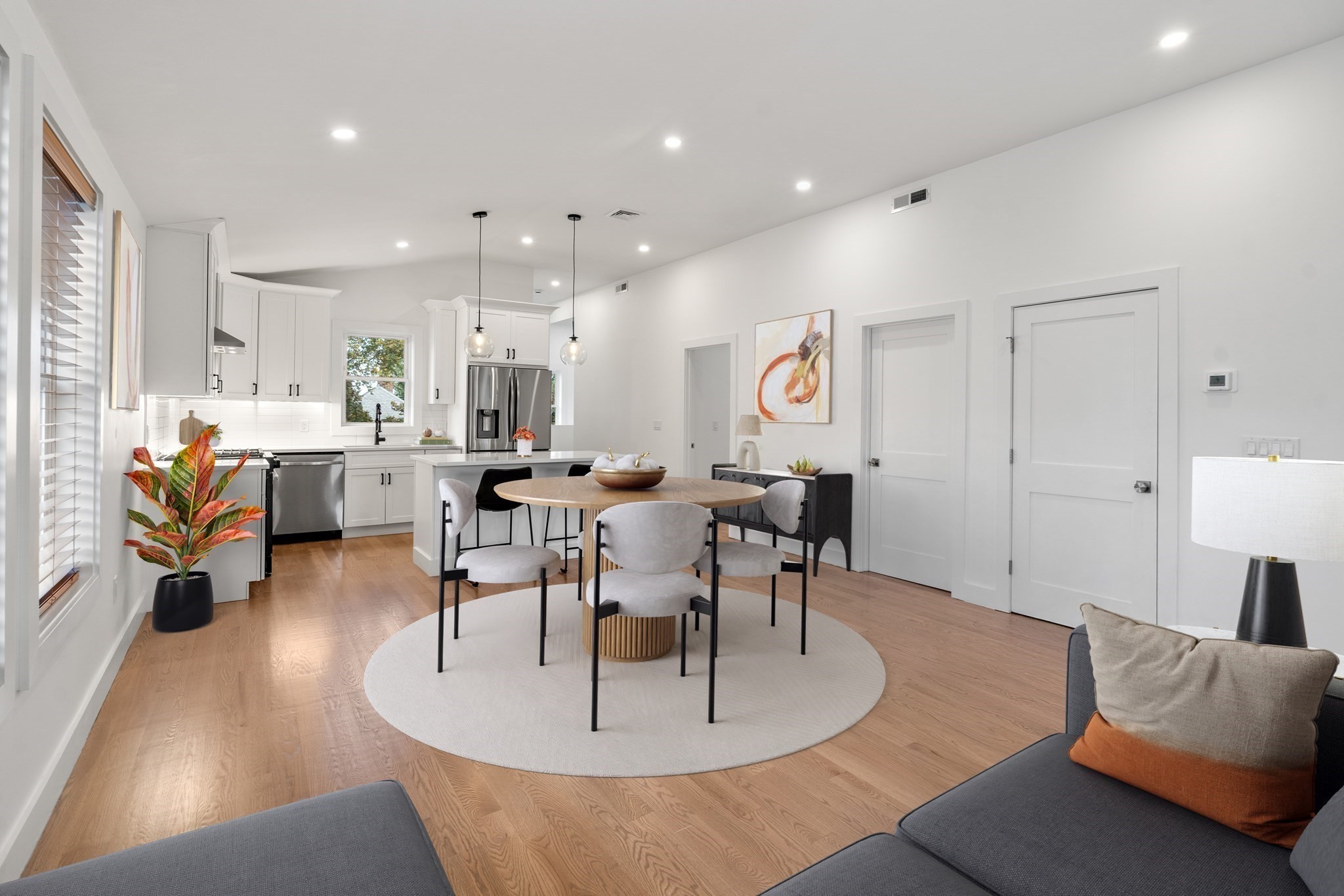 43-45 Wellington St #3 — photo