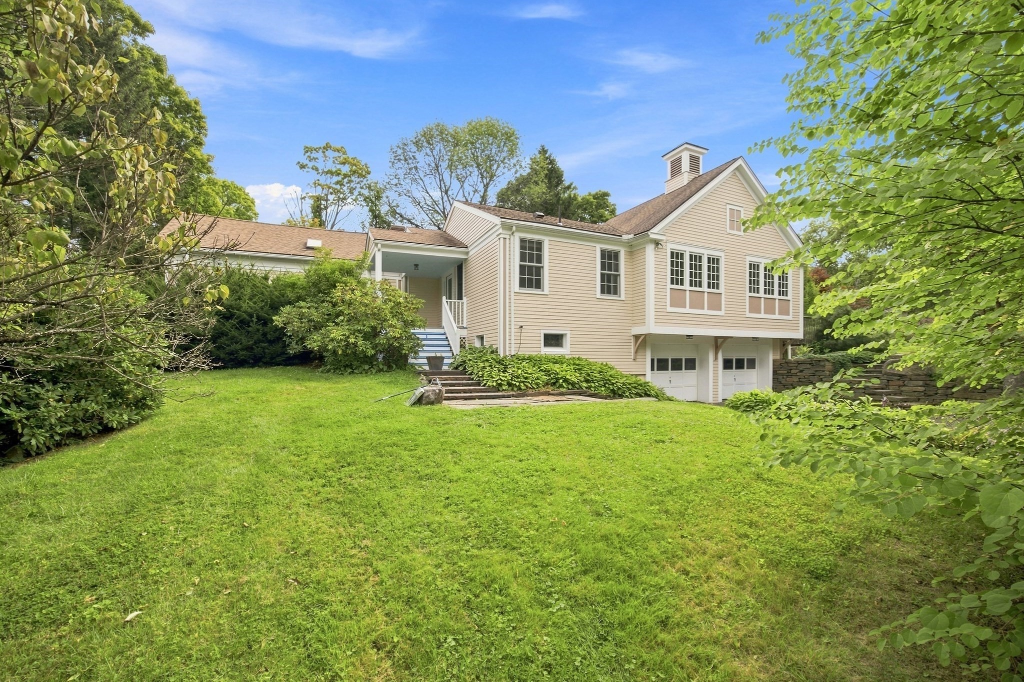 128 Leverett Rd — photo