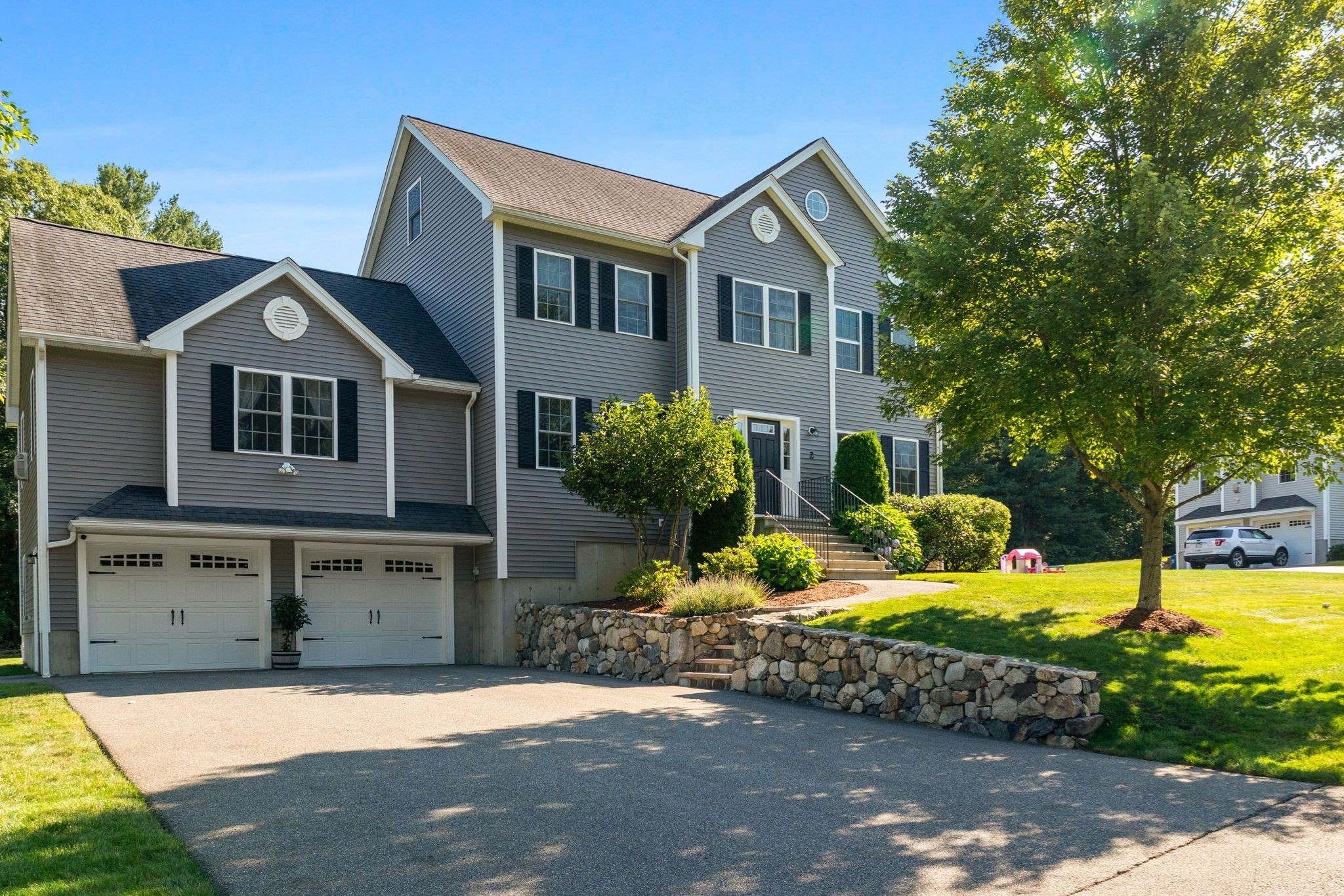 2 Zackney Drive — photo