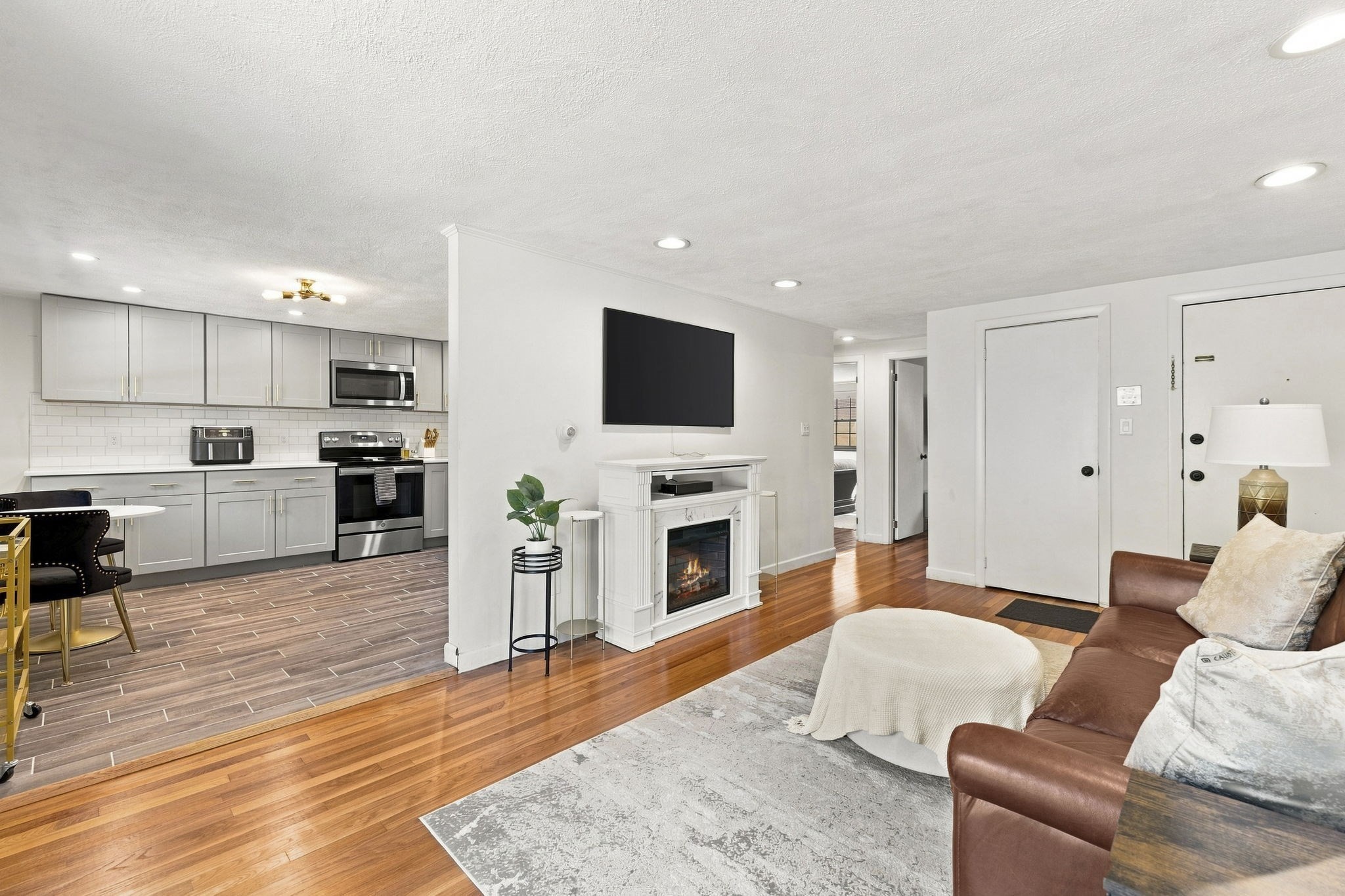 80 Renwick Rd #B — photo