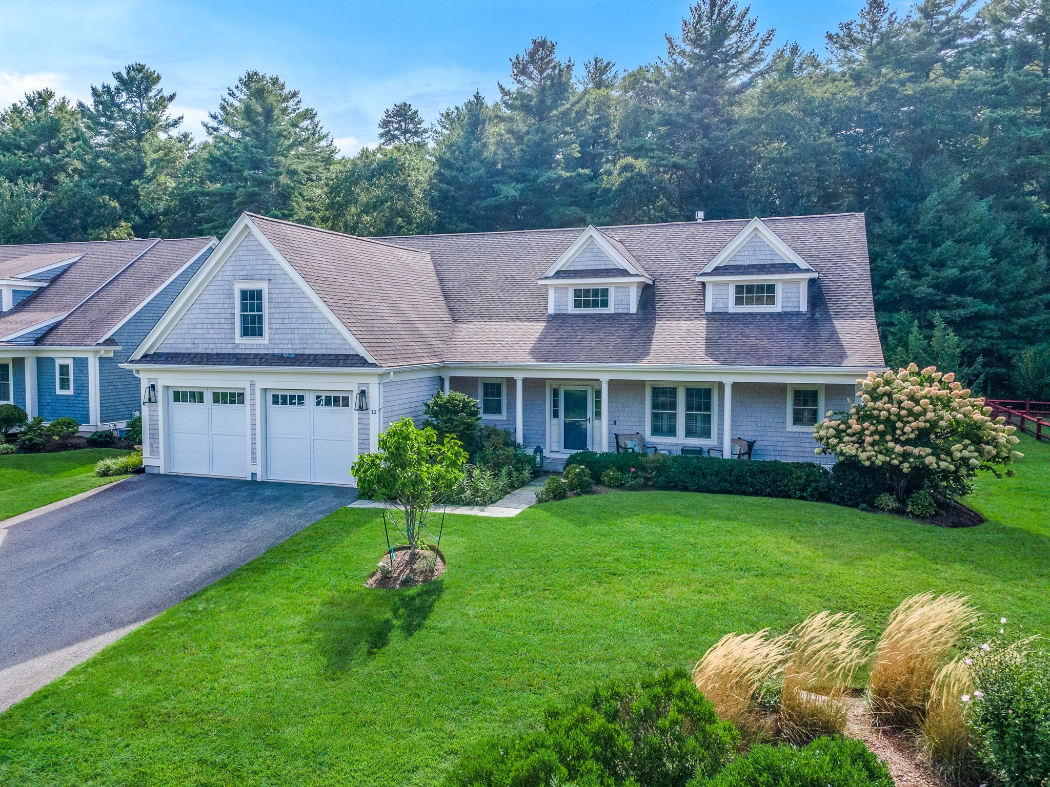 12 Fieldstone Dr — photo