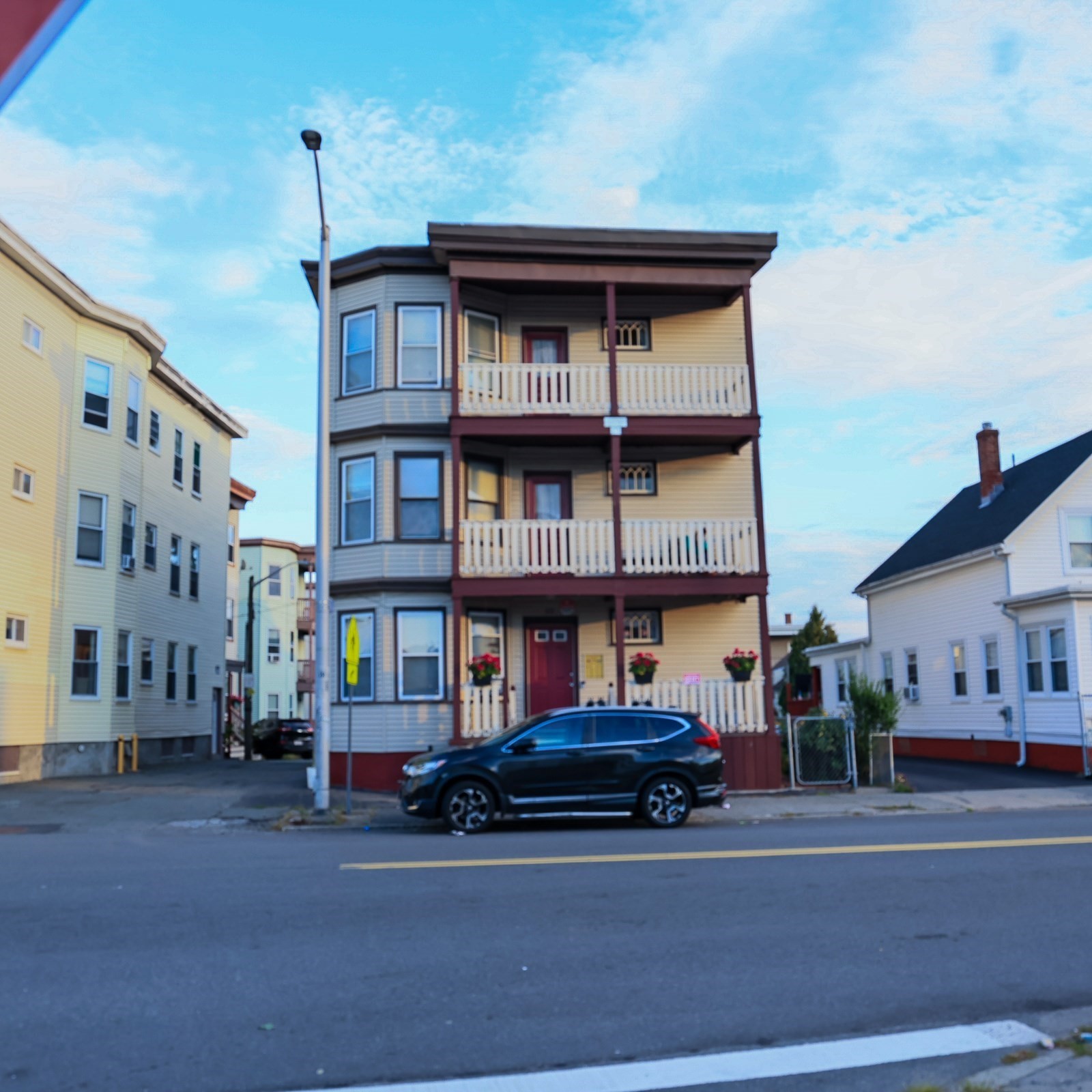 522 Summer St #3 — photo
