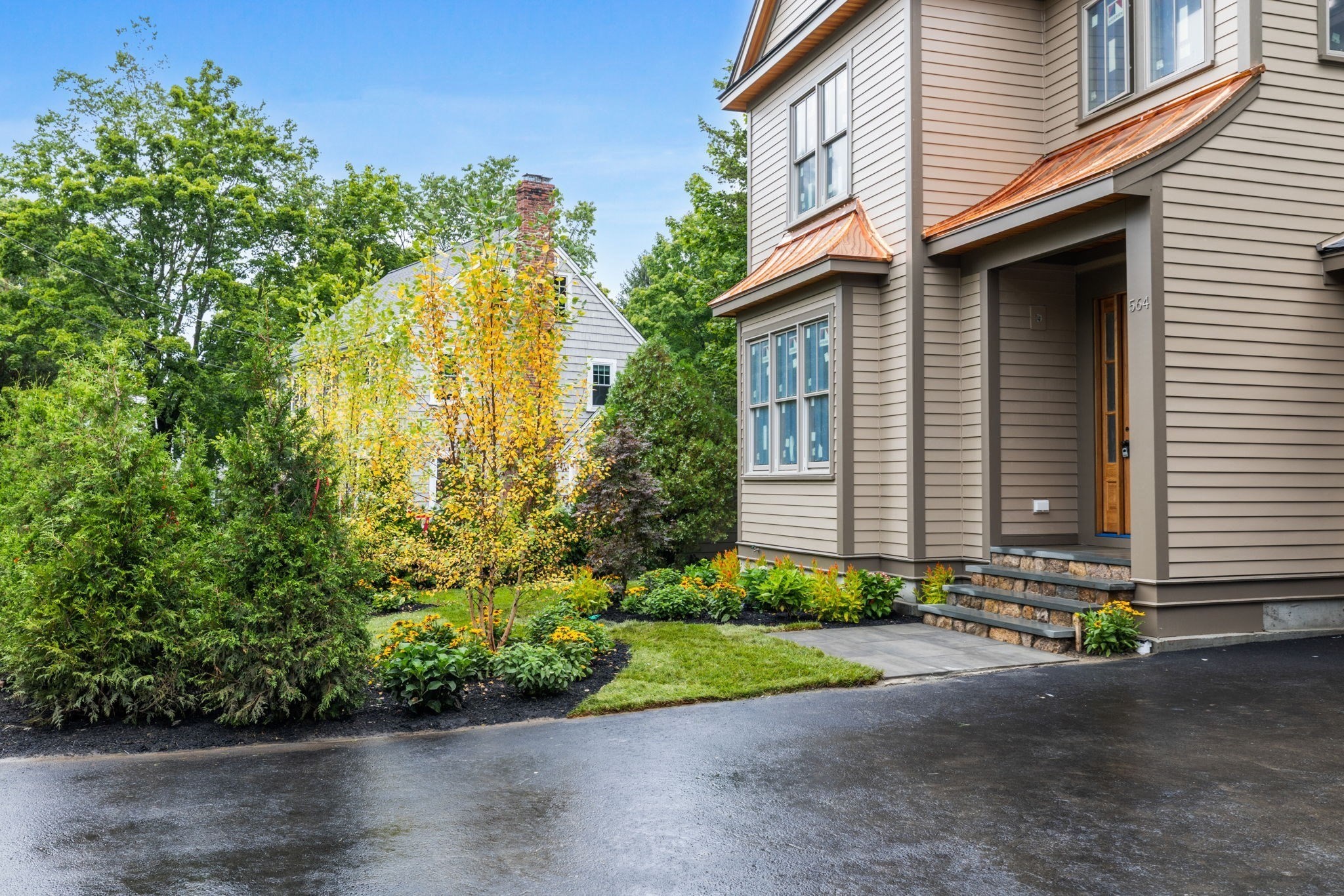 564 Chestnut Street, Needham, MA 02492 — photo 3