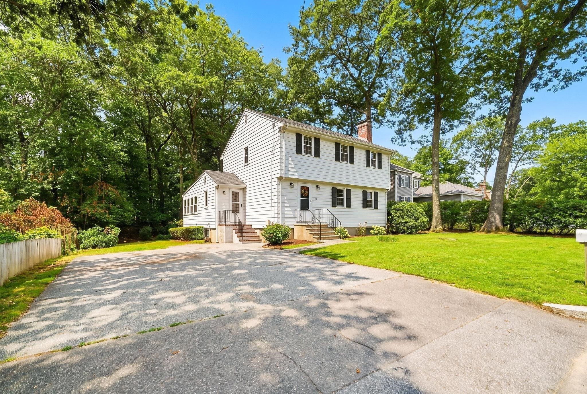 32 Dividence Road, Reading, MA 01867 — photo 2