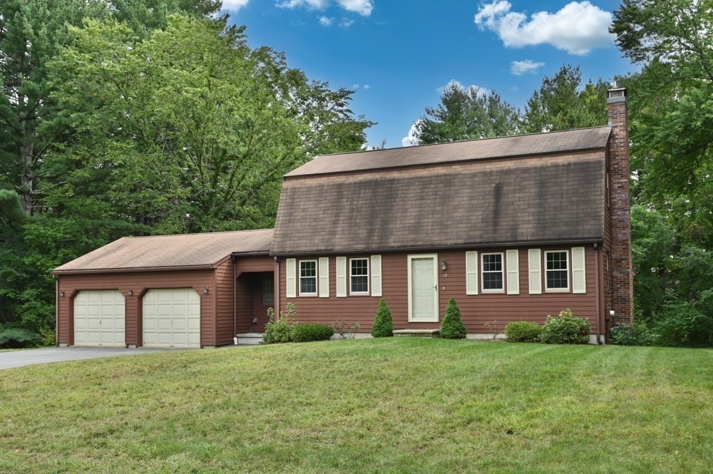 13 Pinewood Road, Chelmsford, MA 01824 — photo 2