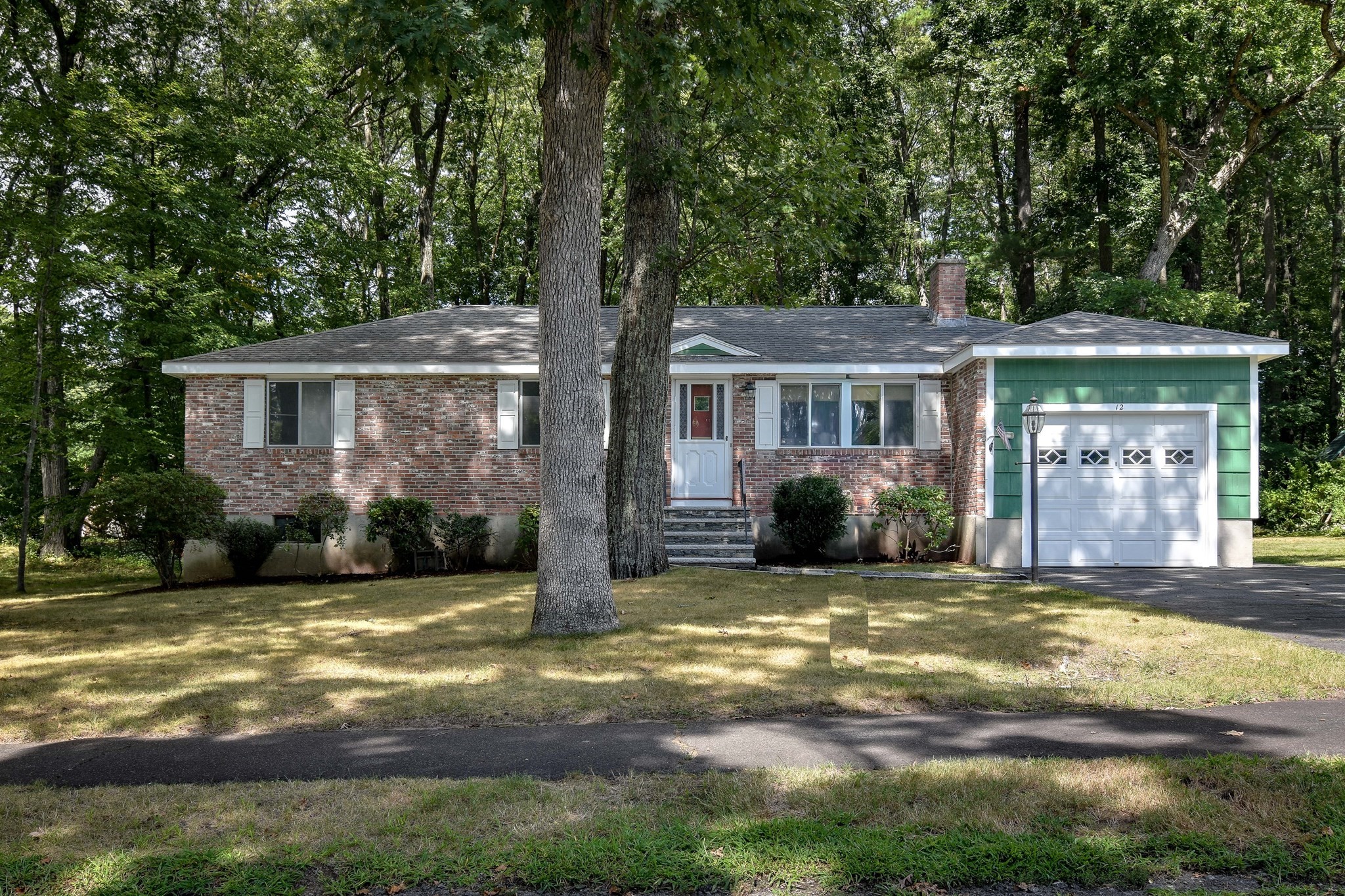 12 Claudette Circle — photo