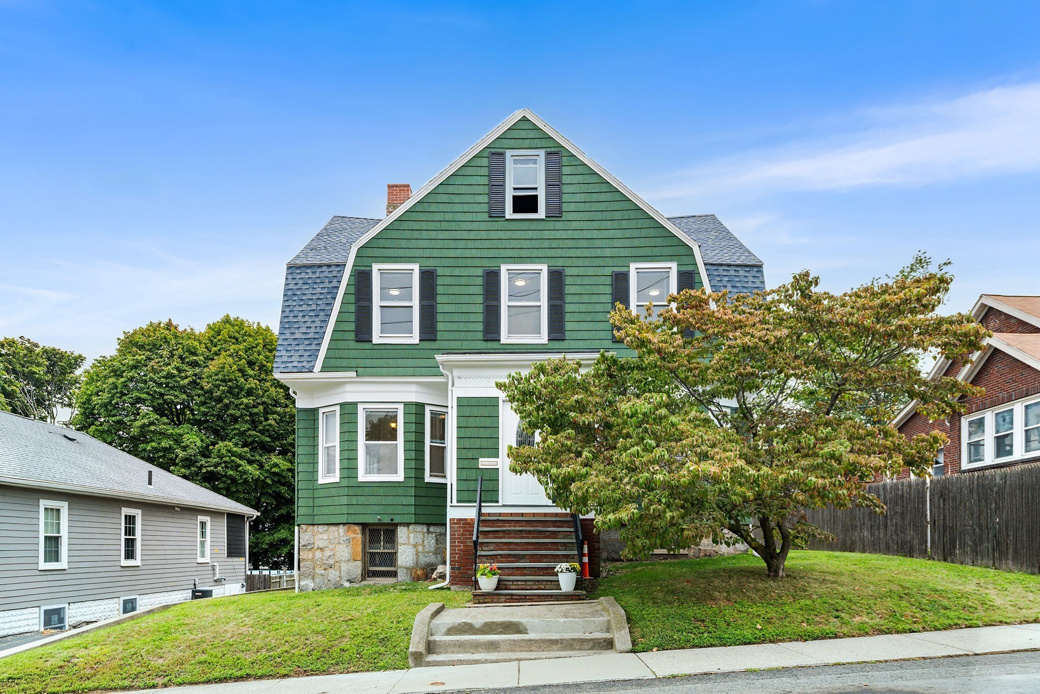 172 Harris St — photo