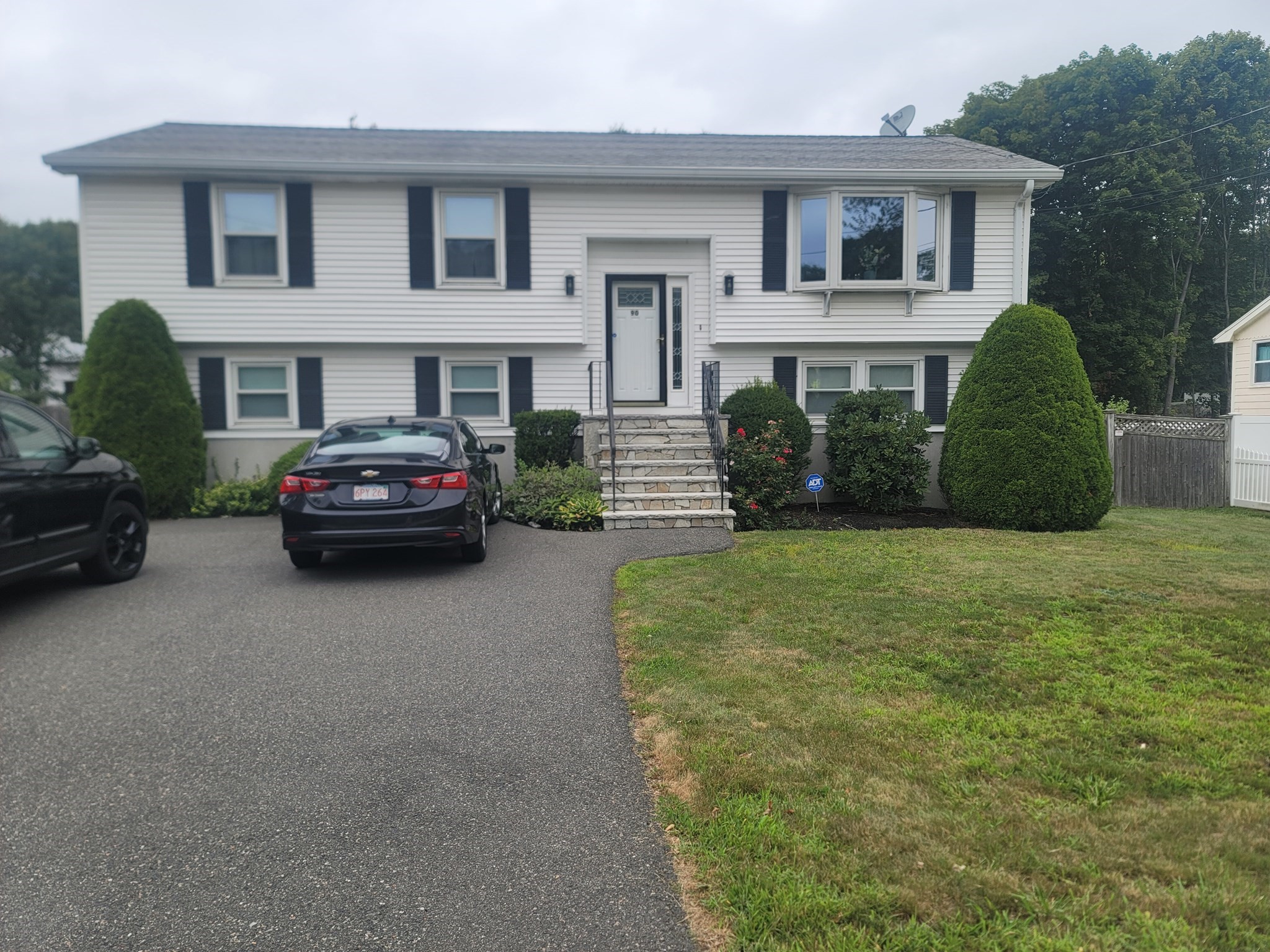 90 Lynn Fells Parkway — photo