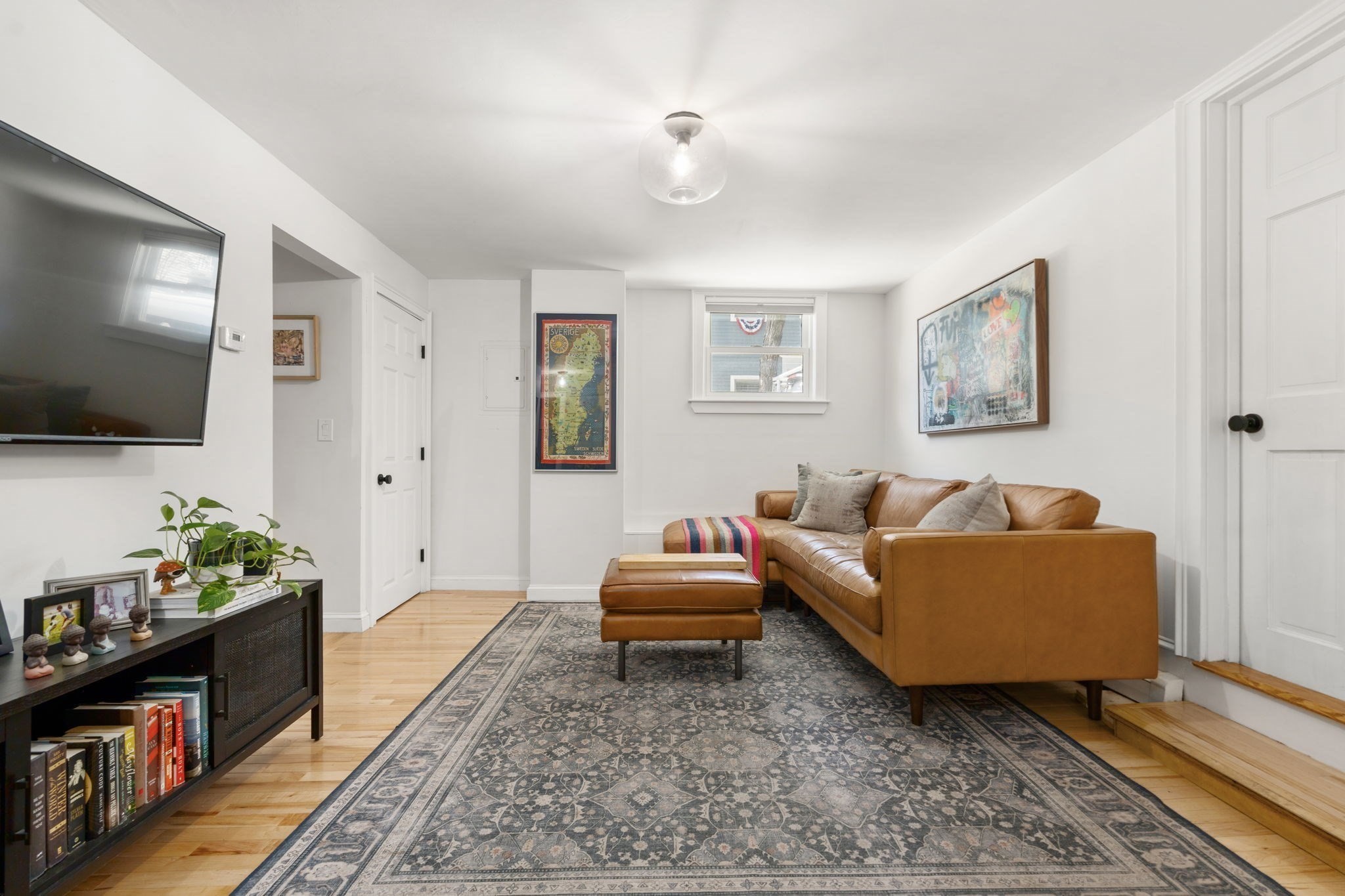 209 Bunker Hill St #1 — photo