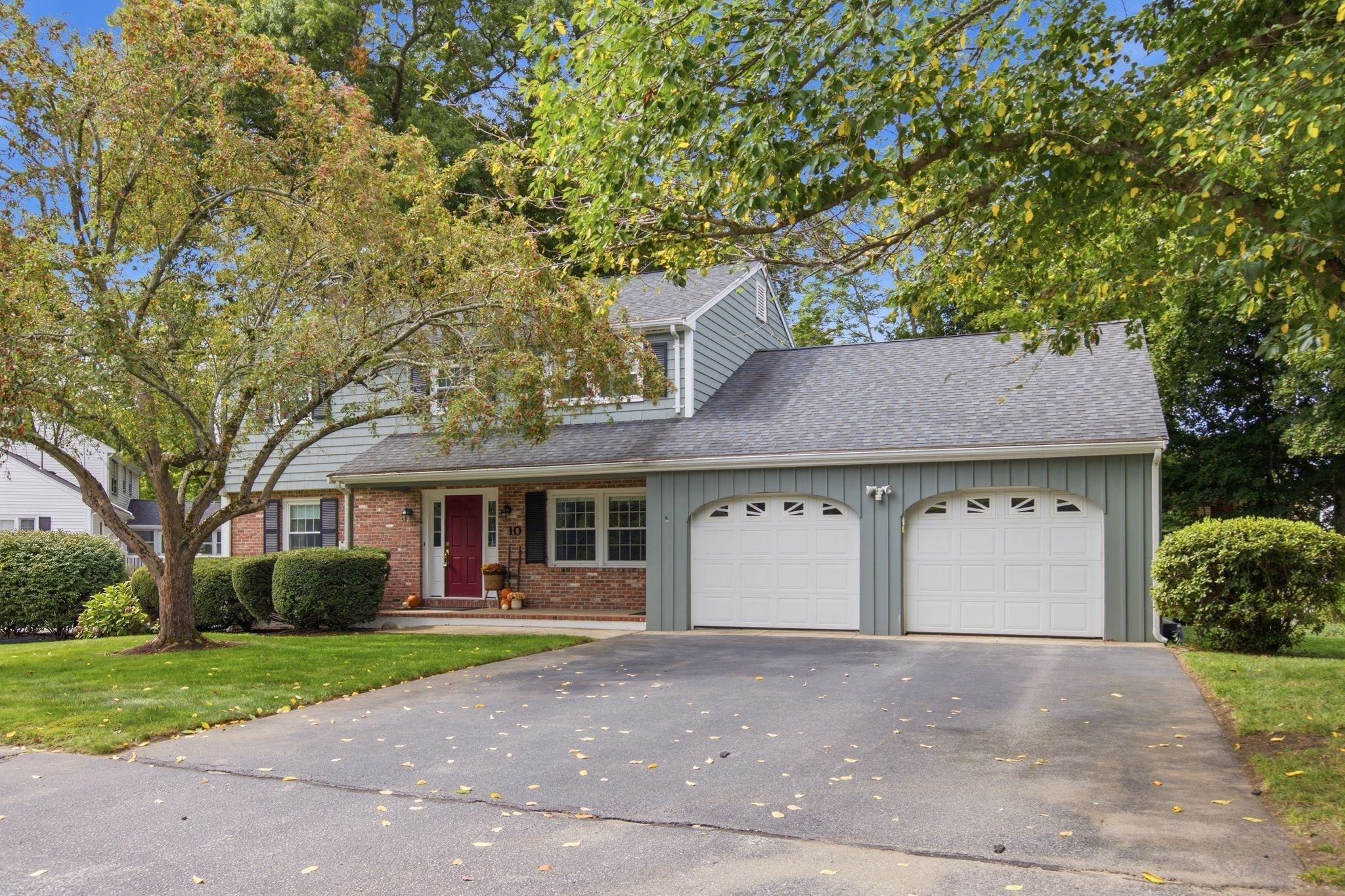 10 Red Gate Ln — photo