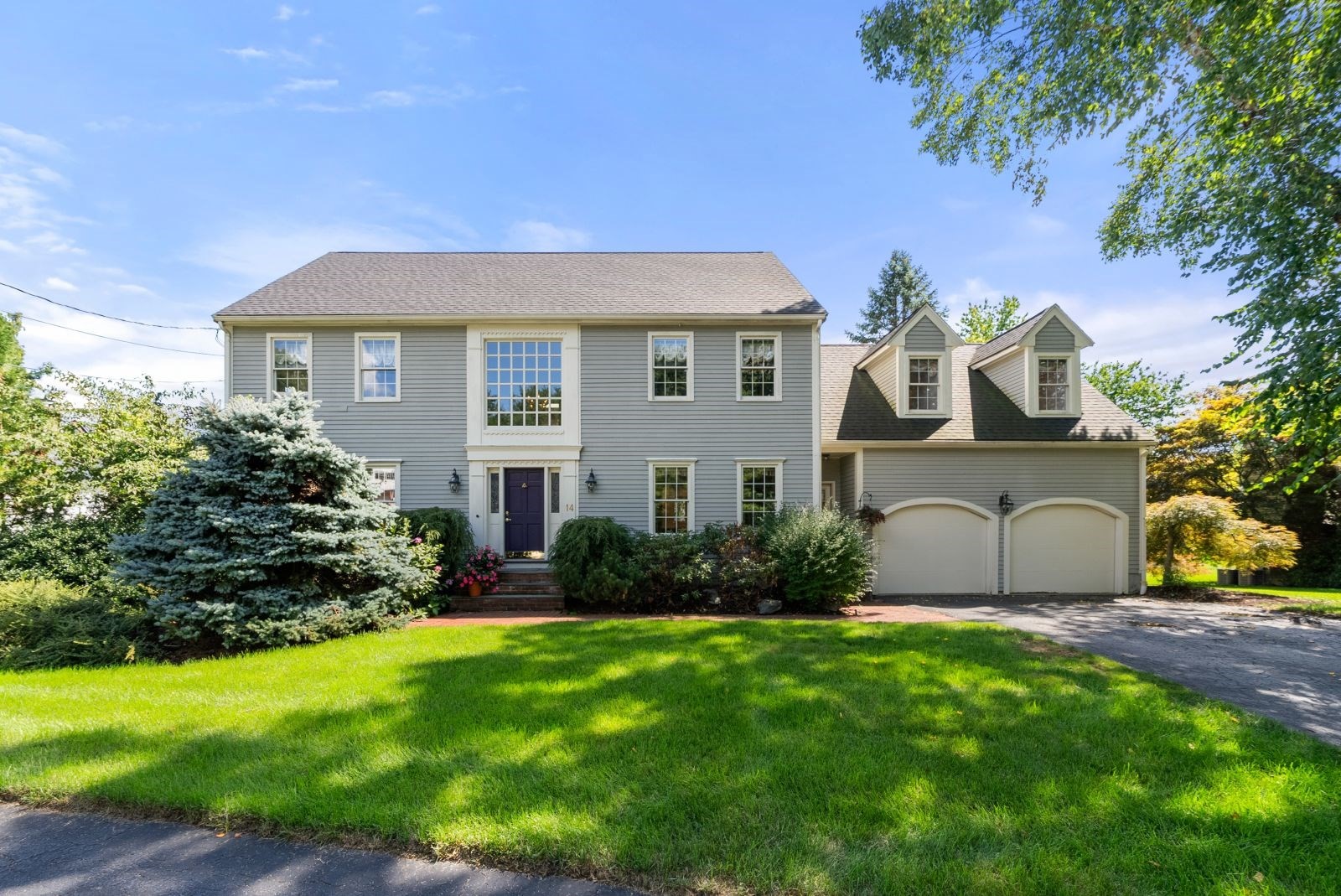 14 Powder House Cir — photo