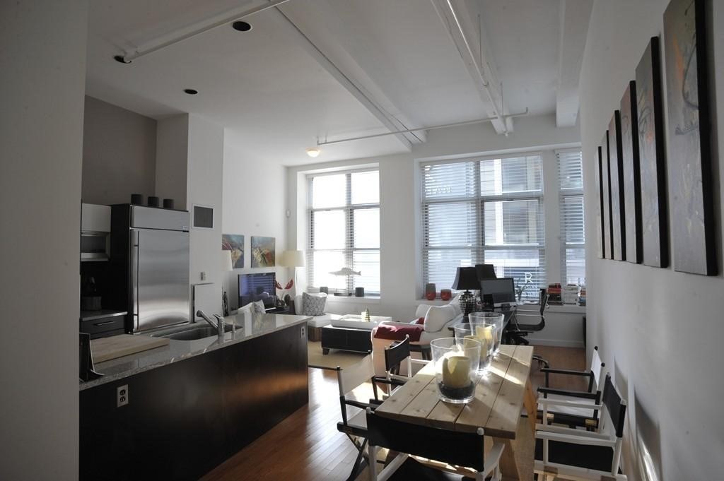 88 Kingston Street #F2 — photo