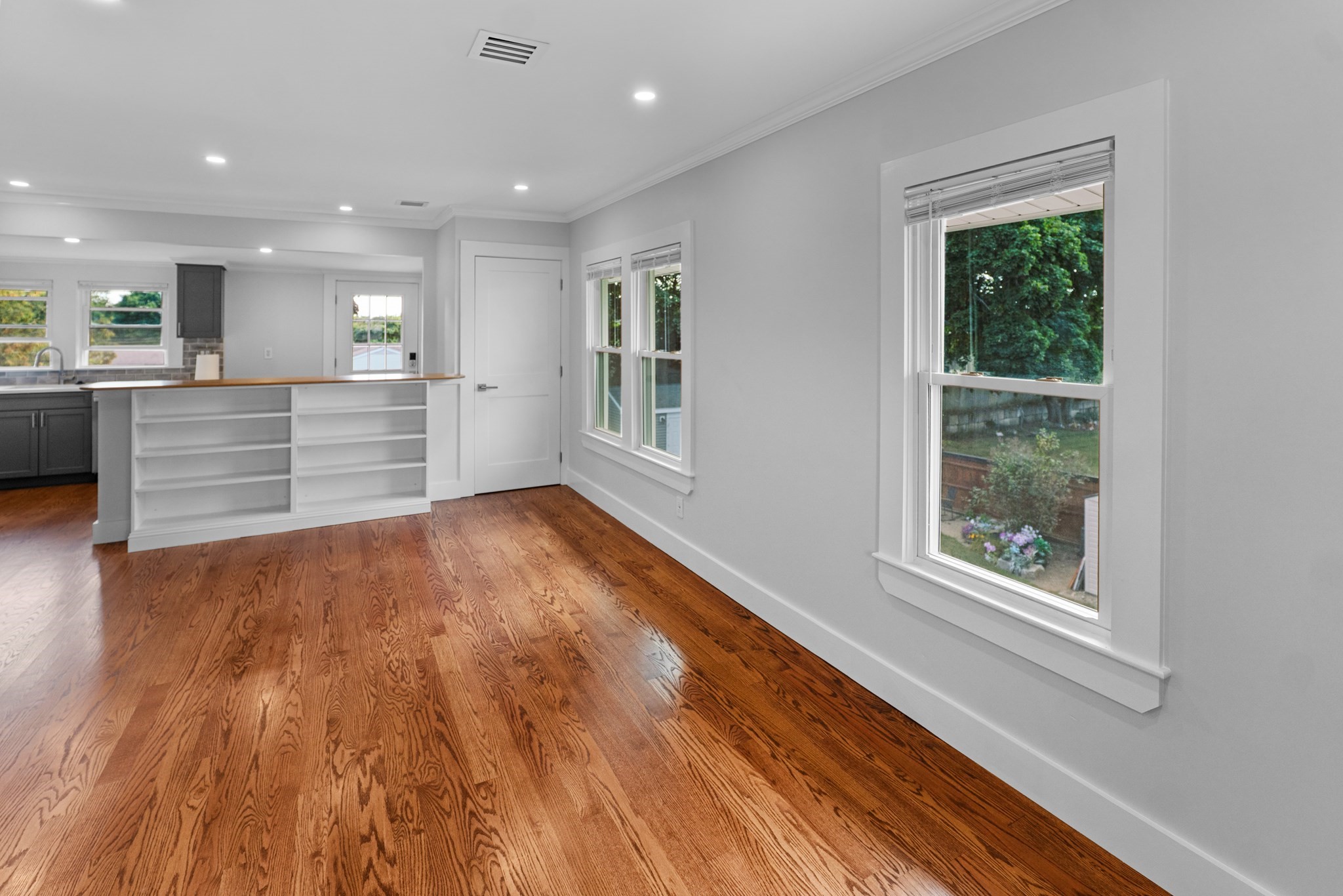 8 Appleton #2, Danvers, MA 01923 — photo 3