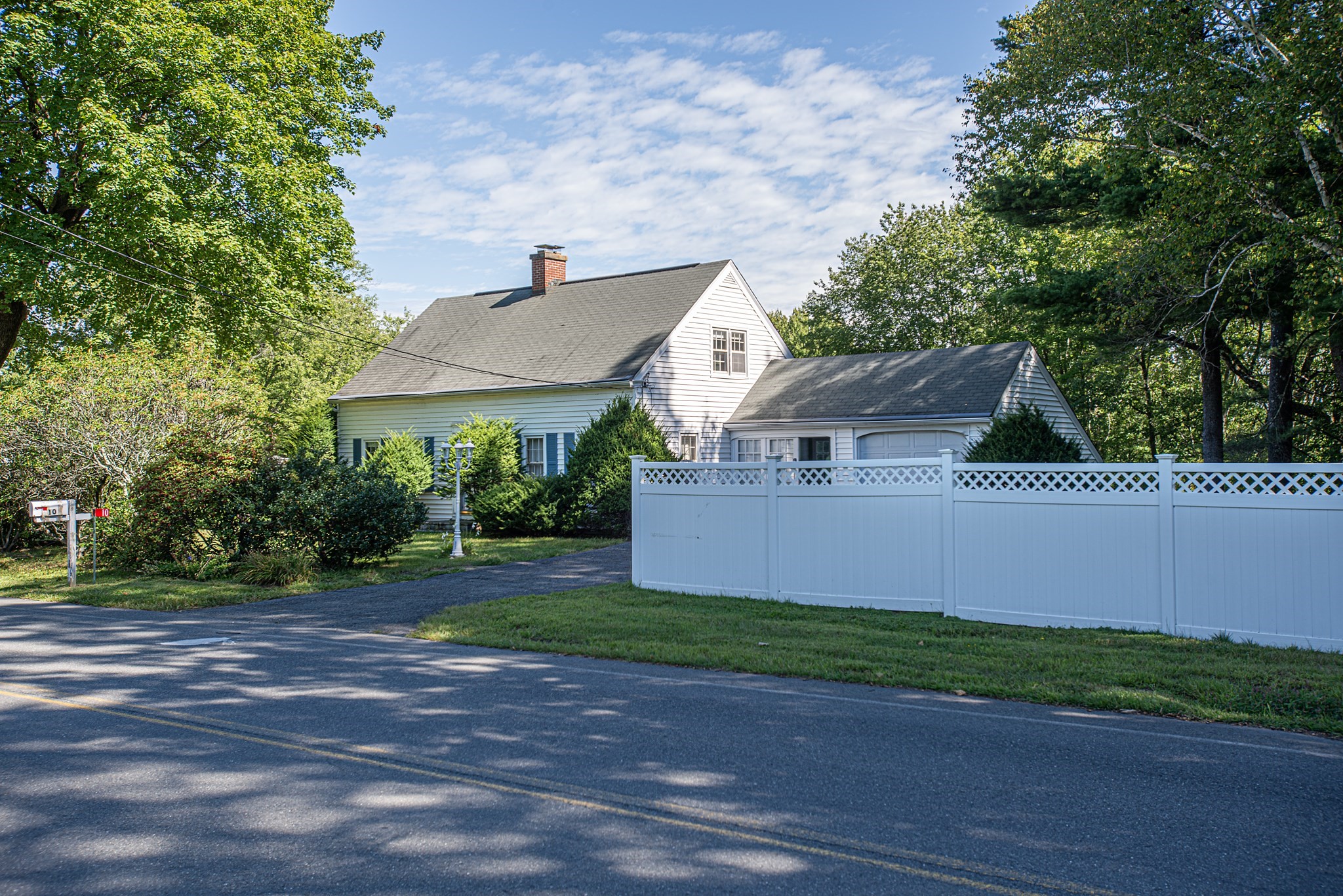 10 Dwight Street — photo