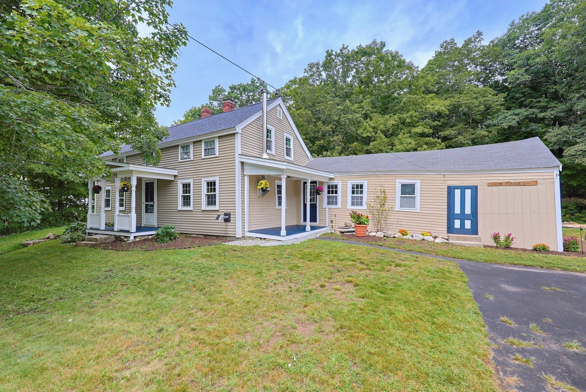 1 Jewell Hill Rd — photo