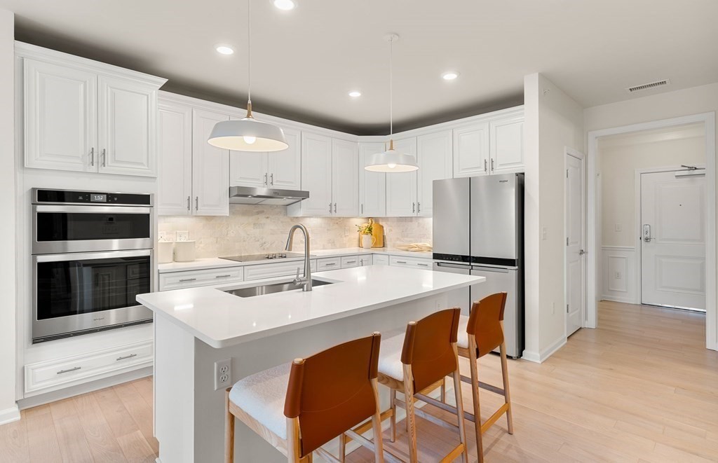 320 Martins Landing #511 — photo