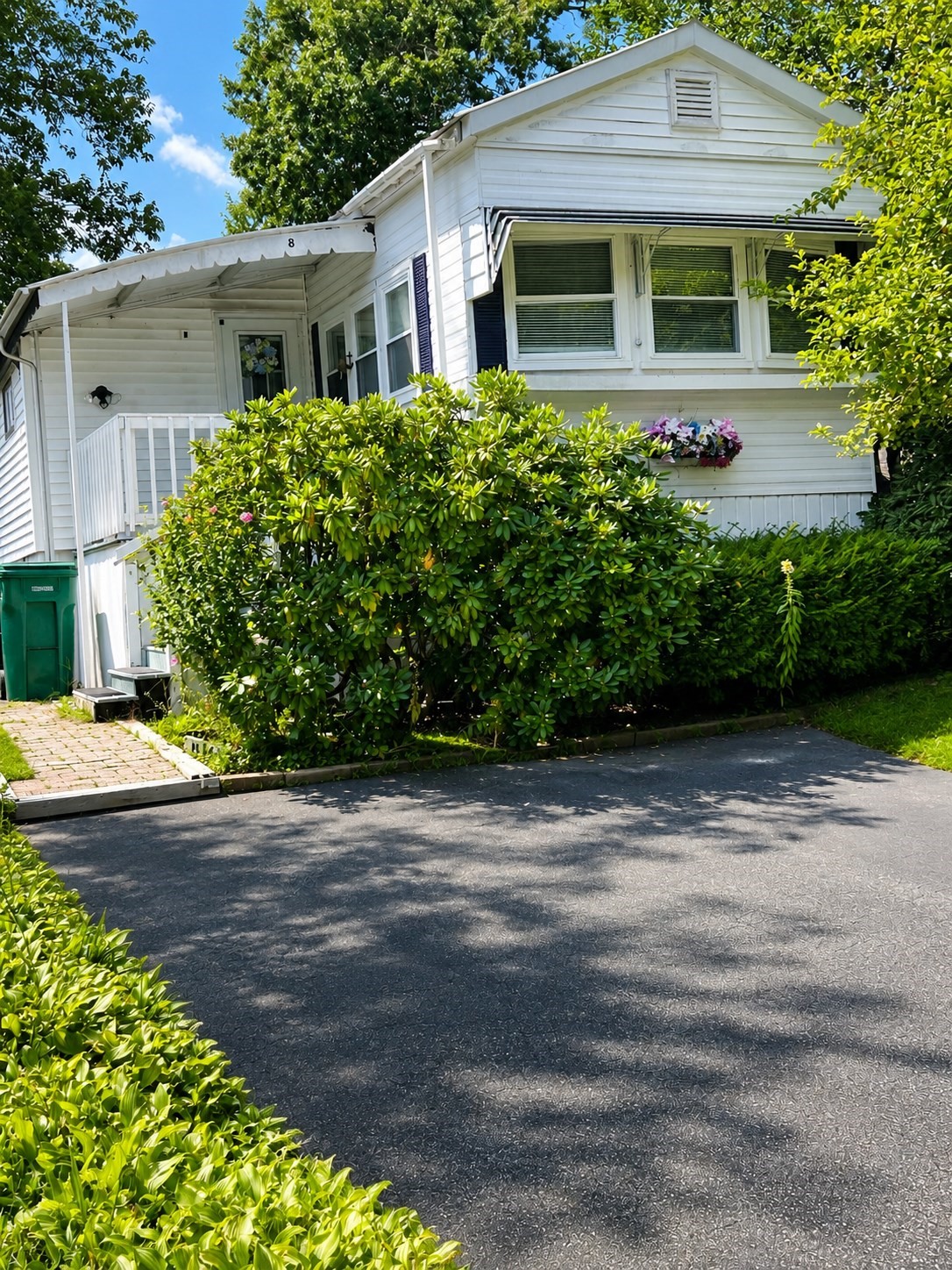 8 Natureway Circle — photo