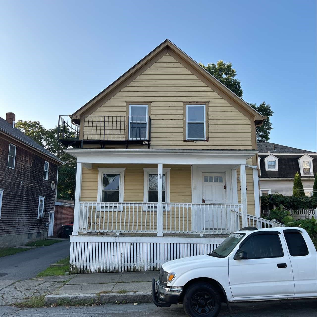26 Sycamore St #1S — photo