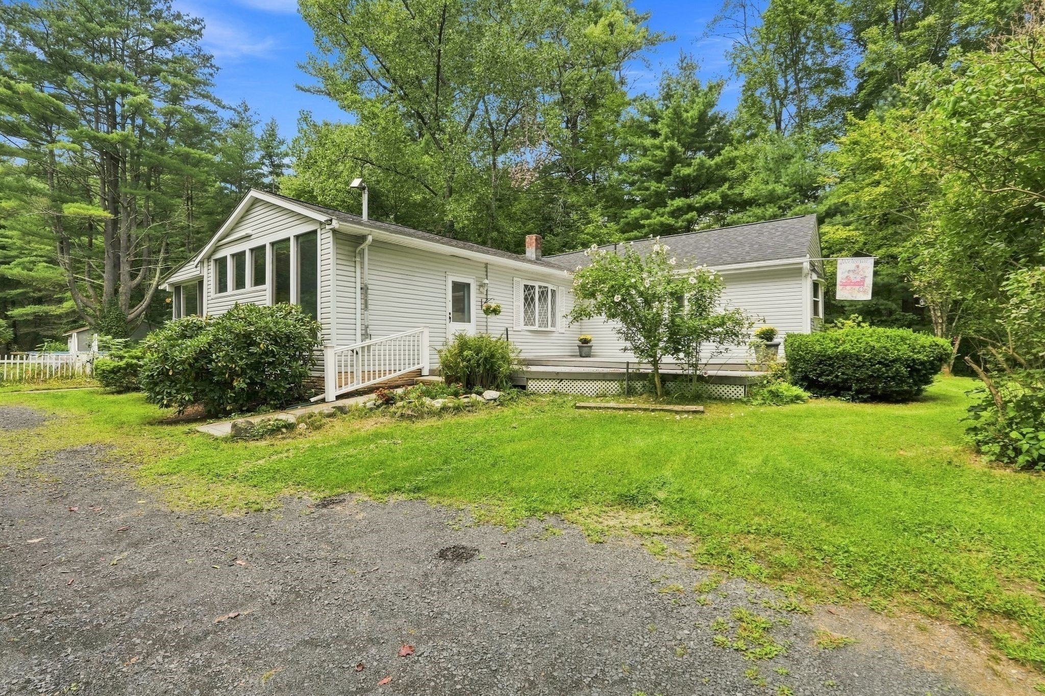 241 Warren Wright Rd — photo
