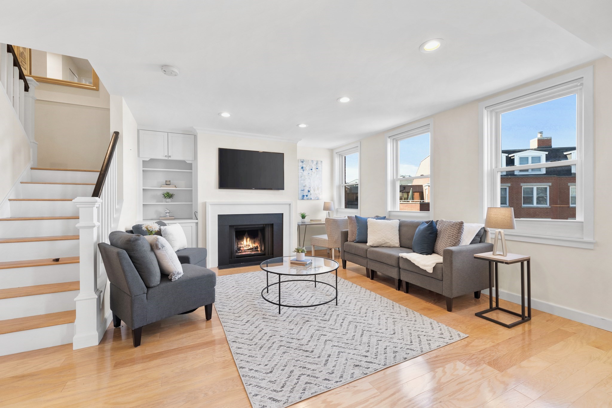 47 Harvard St #B403 — photo