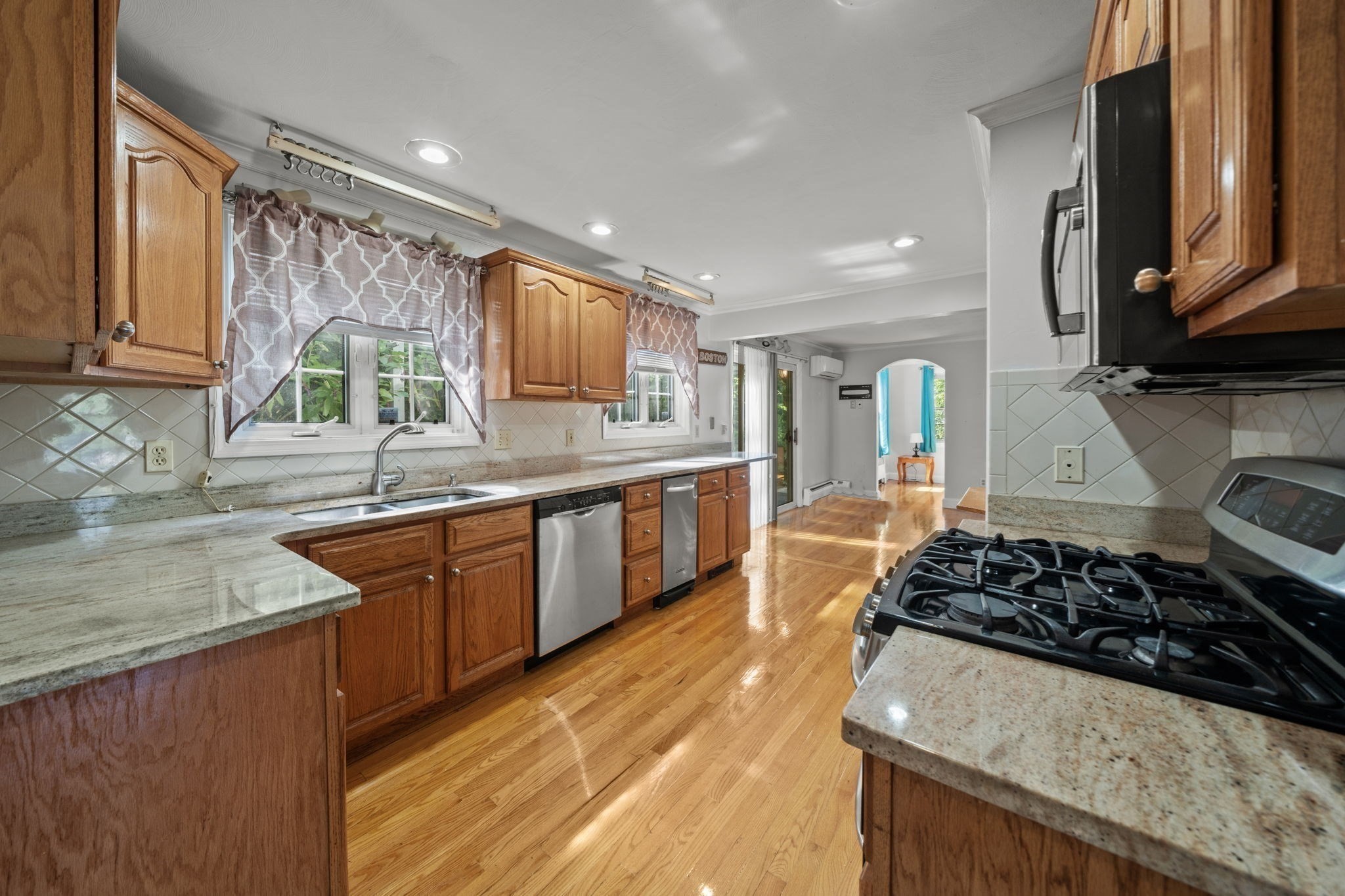 27 Northbourne Road, Boston, MA 02130 — photo 3