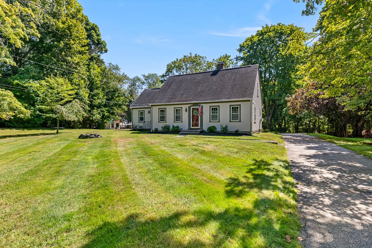 89 Bay State Rd — photo