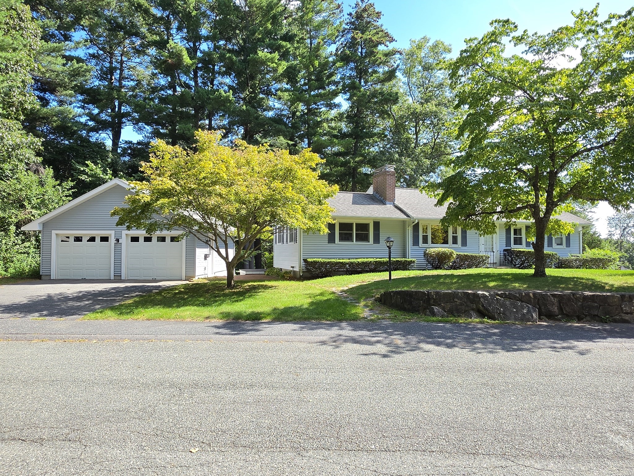 55 Pine Hill Rd — photo