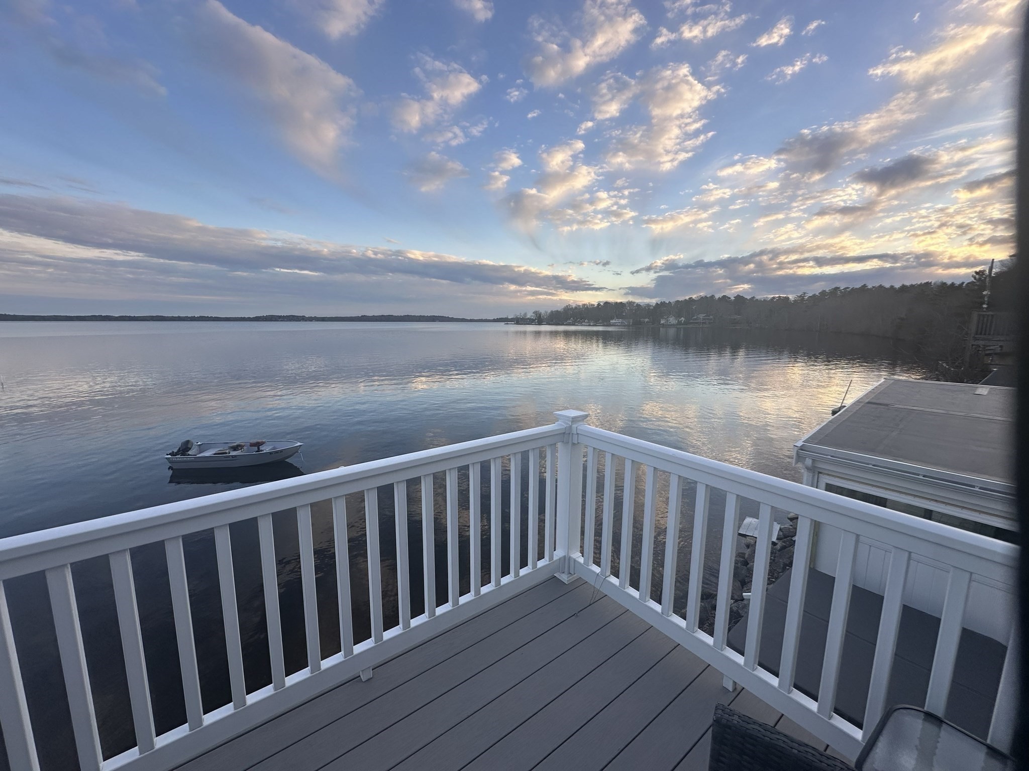 145 Staples Shore Rd — photo