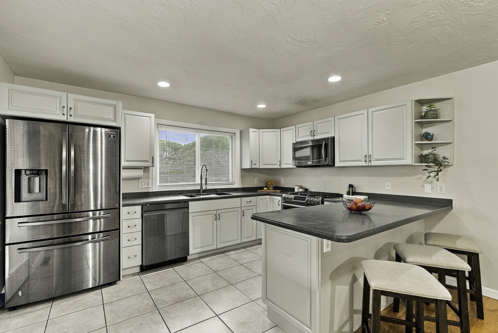 139 Captain Eames Cir #139 — photo