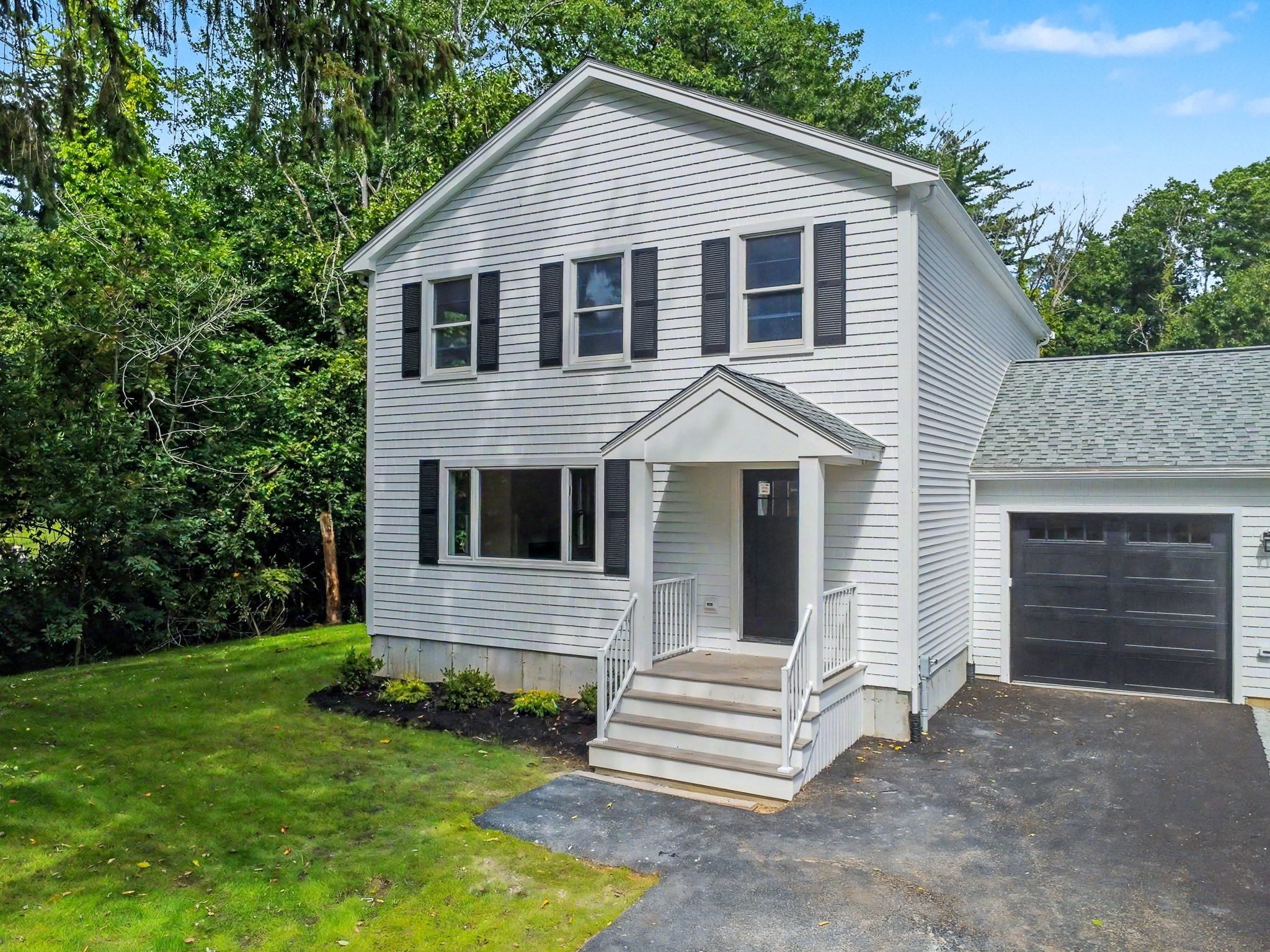 7B Lakeshore Dr — photo