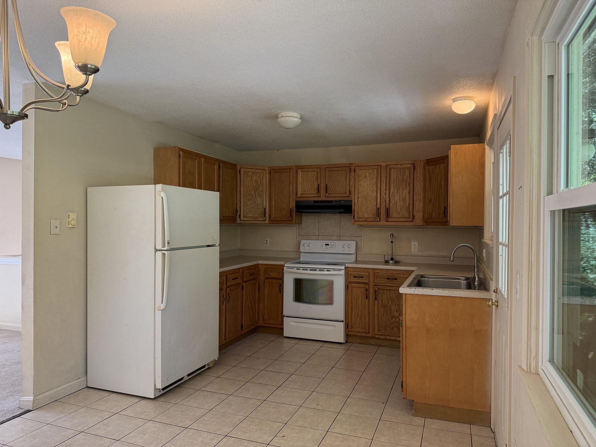5 Edge Hill Road, Amherst, MA 01002 — photo 3