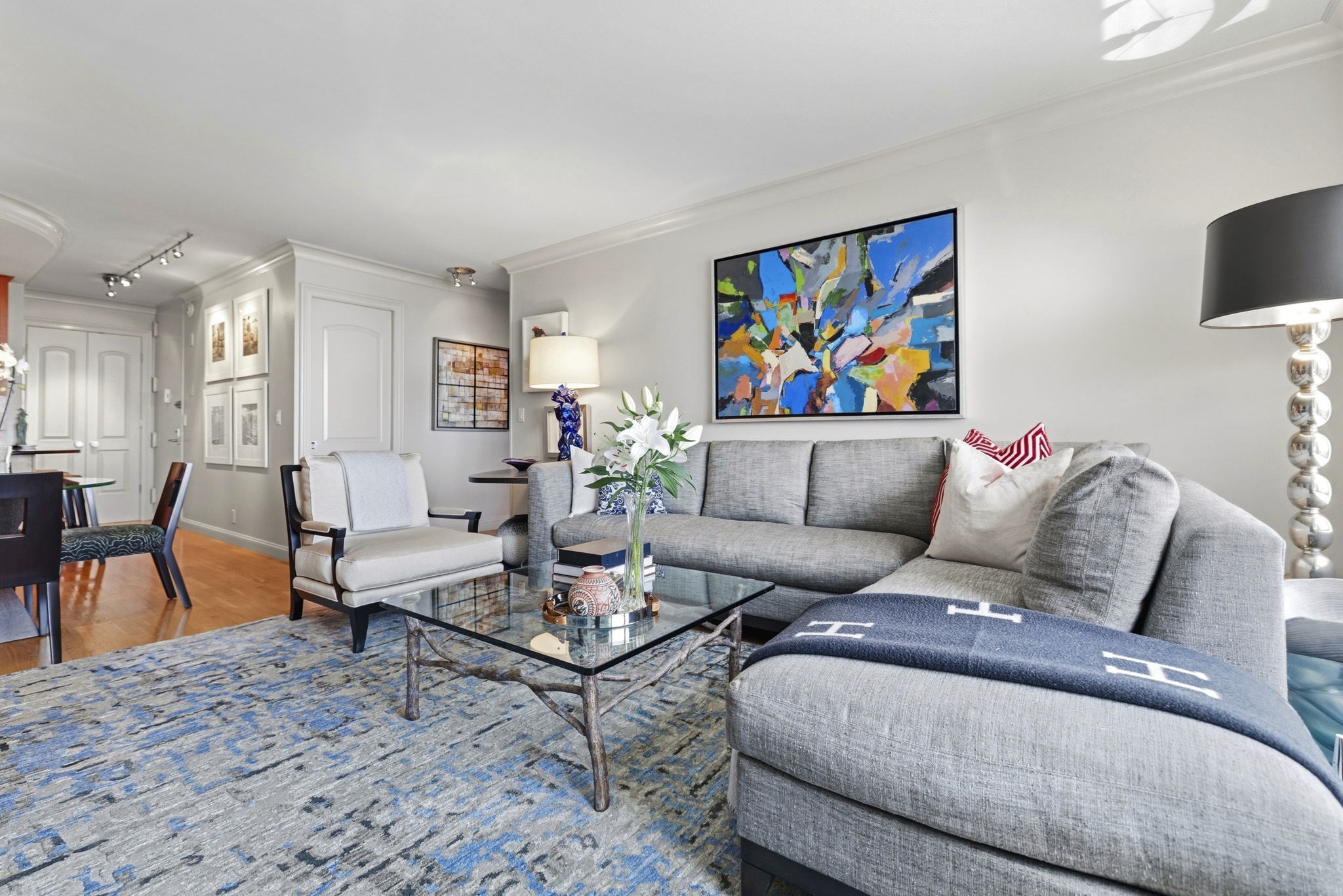 85 E India Row #30D — photo