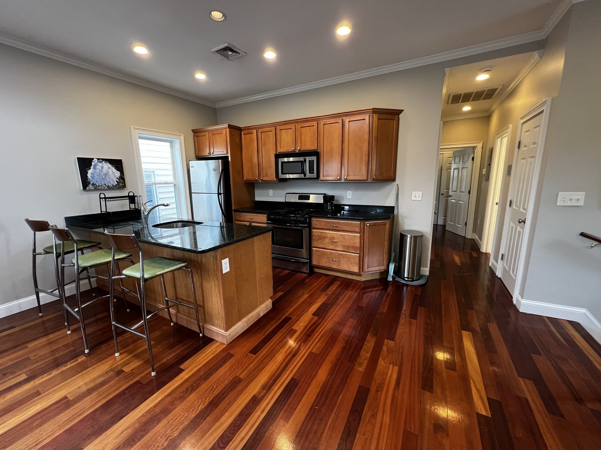 10 Bristol St. #3 — photo