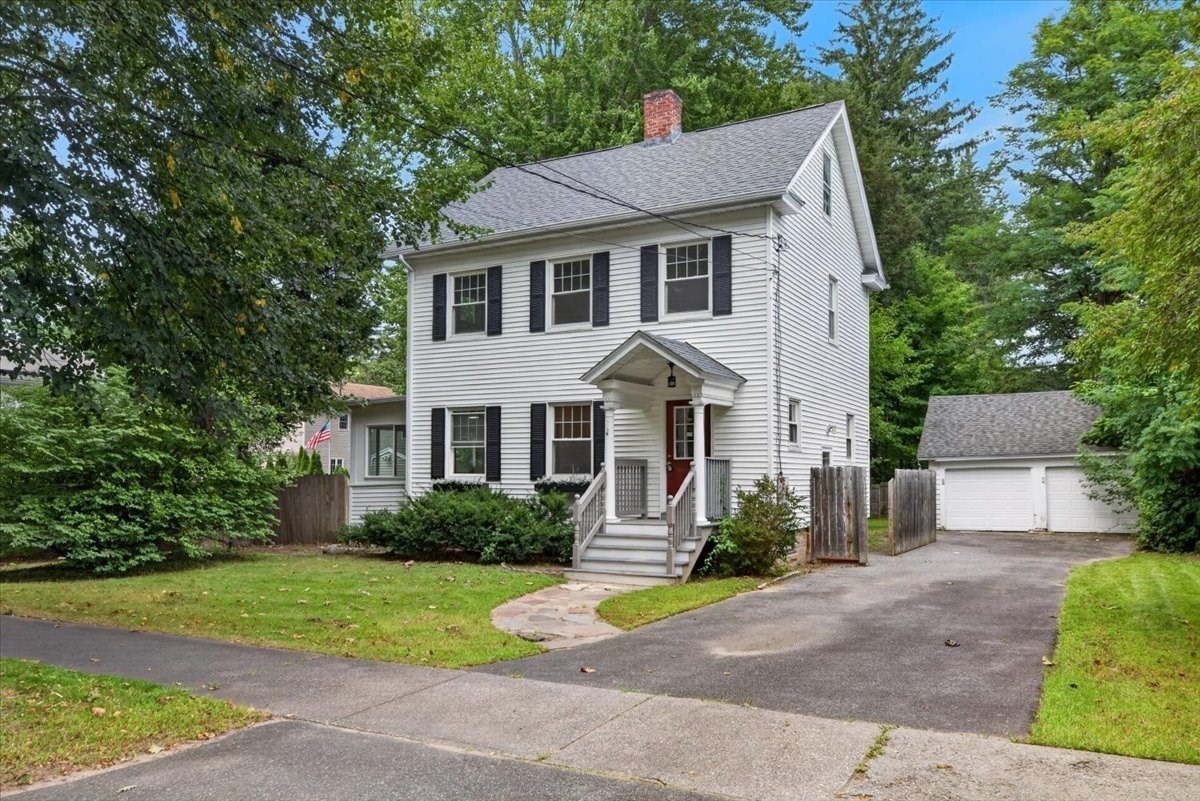 2306 Wilbraham Rd — photo