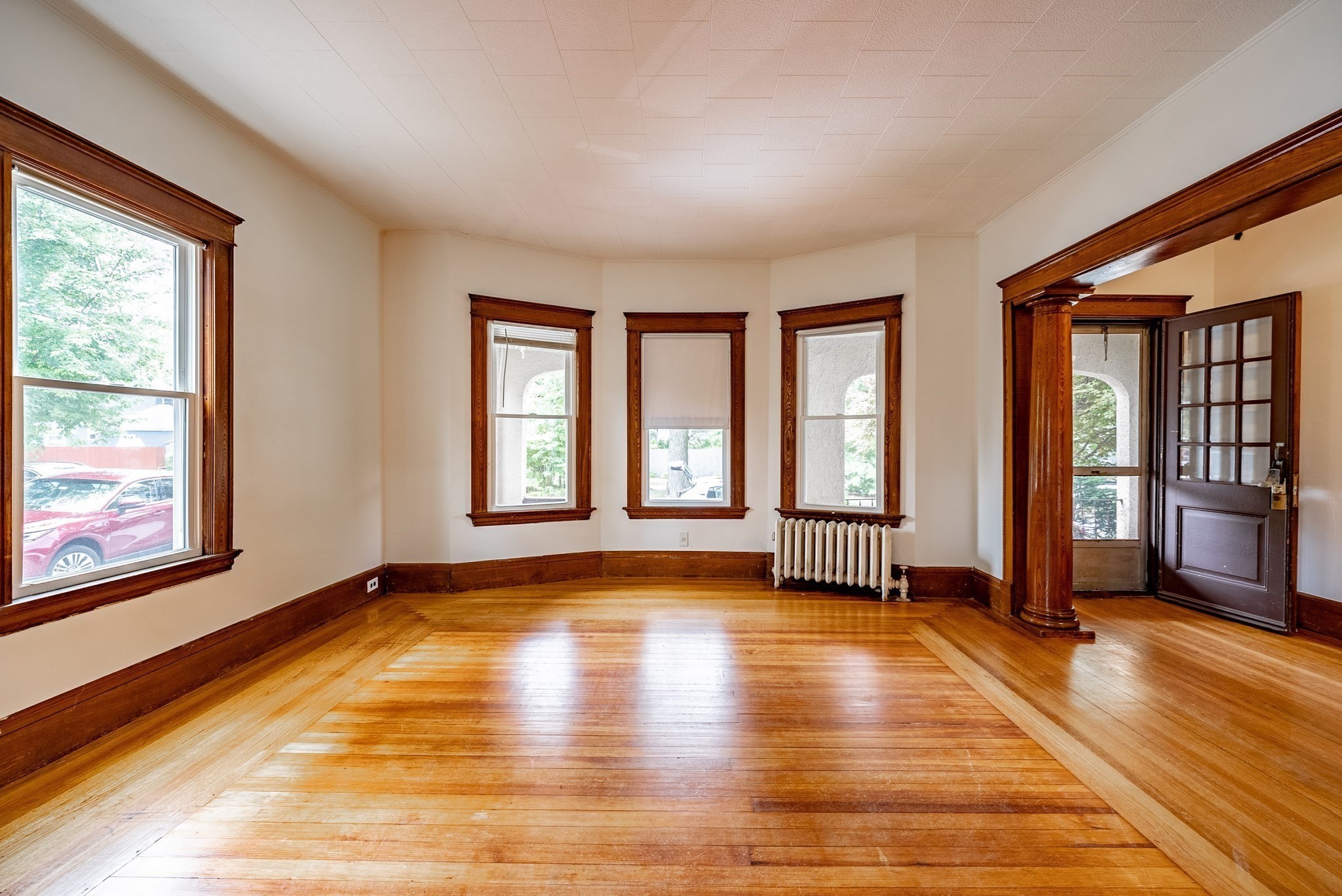 17-19 Trinity Terrace, Springfield, MA 01108 — photo 2