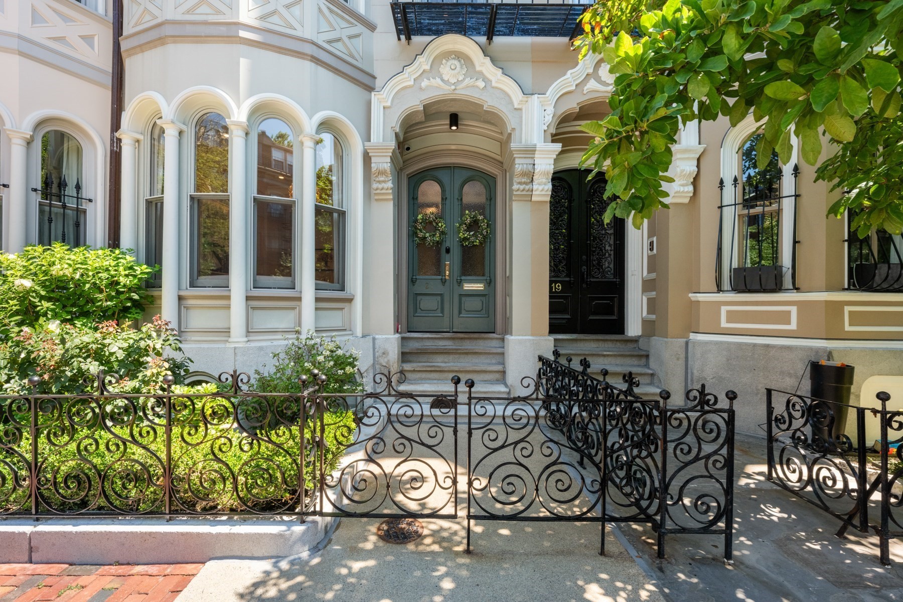 21 Rutland Sq — photo