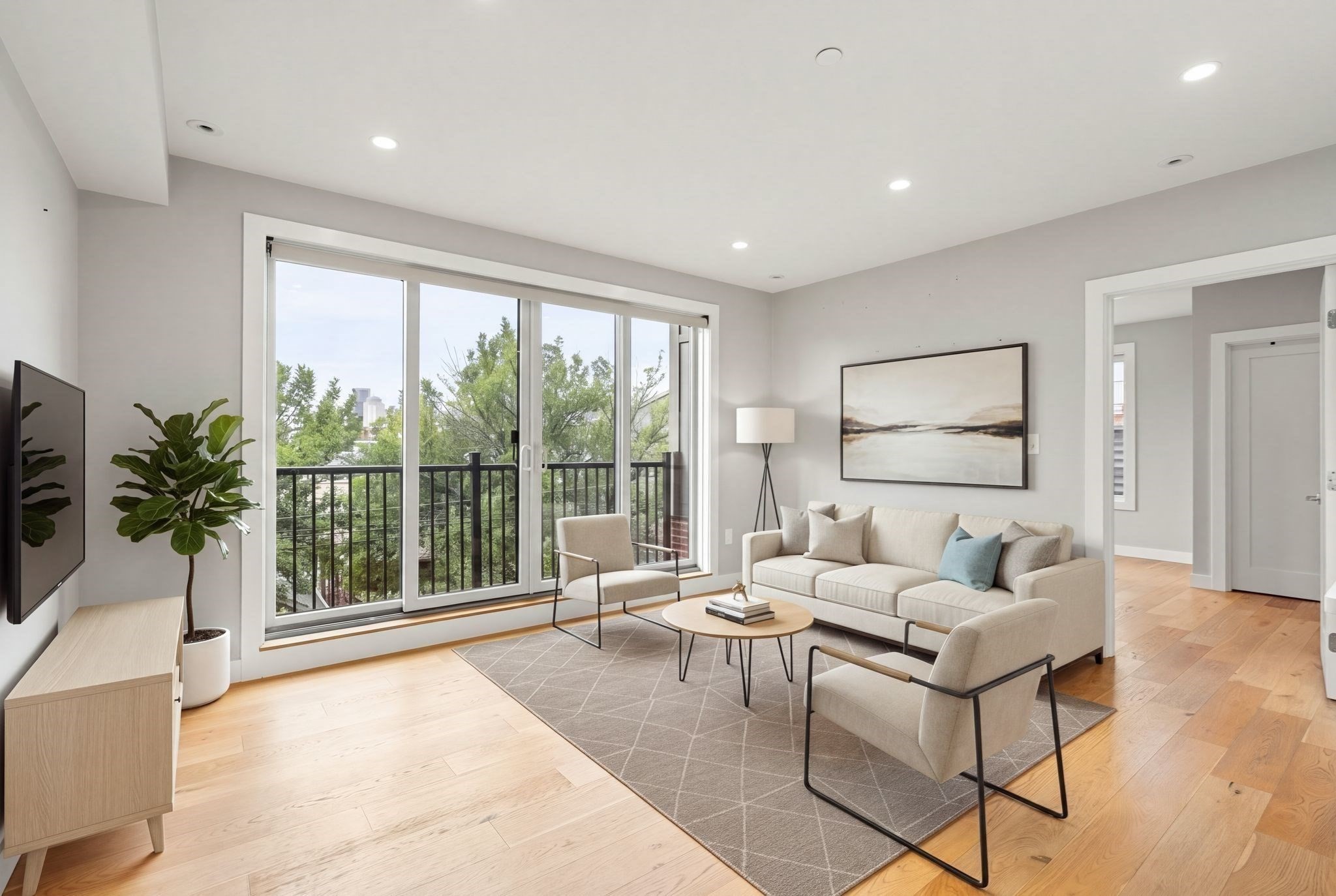 10-16 Everett St #402 — photo