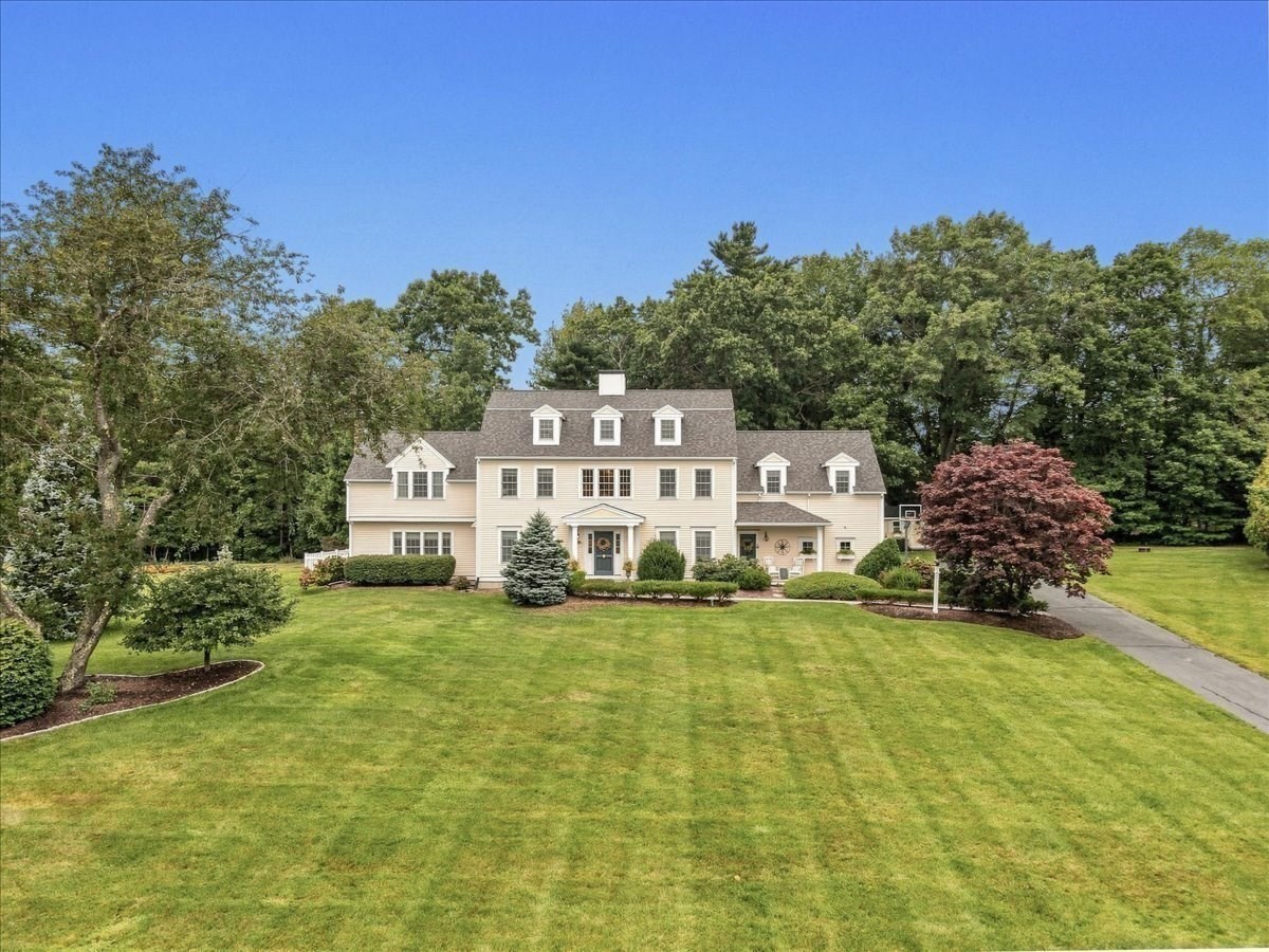 93 Watch Hill Drive — photo