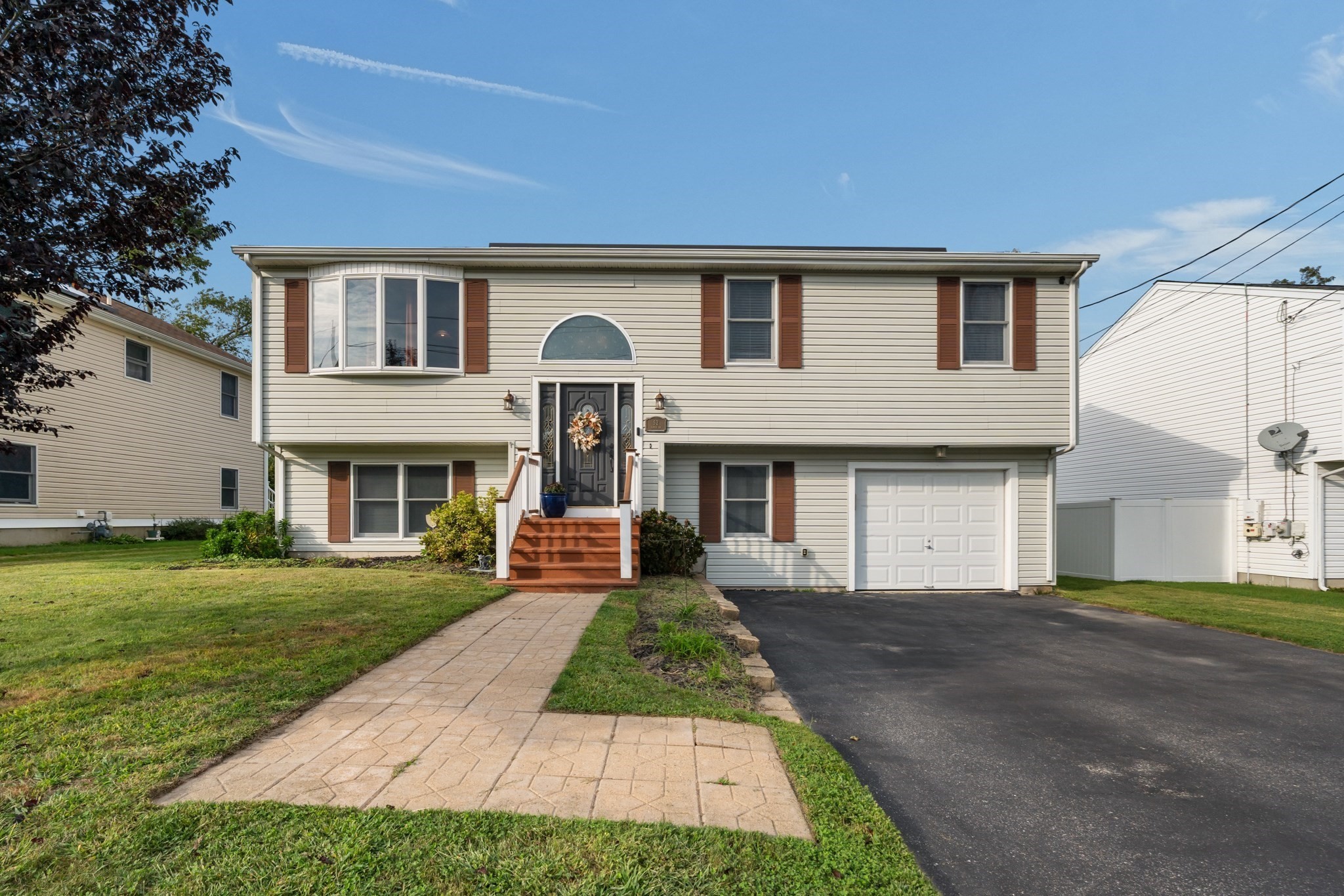 52 Family Dr — photo