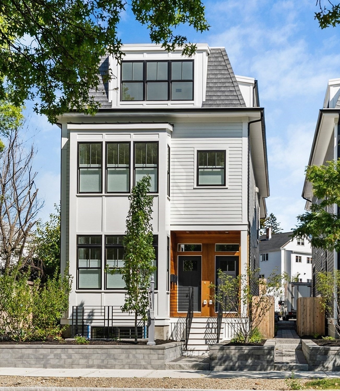 327 Alewife Brook Pkwy #B — photo