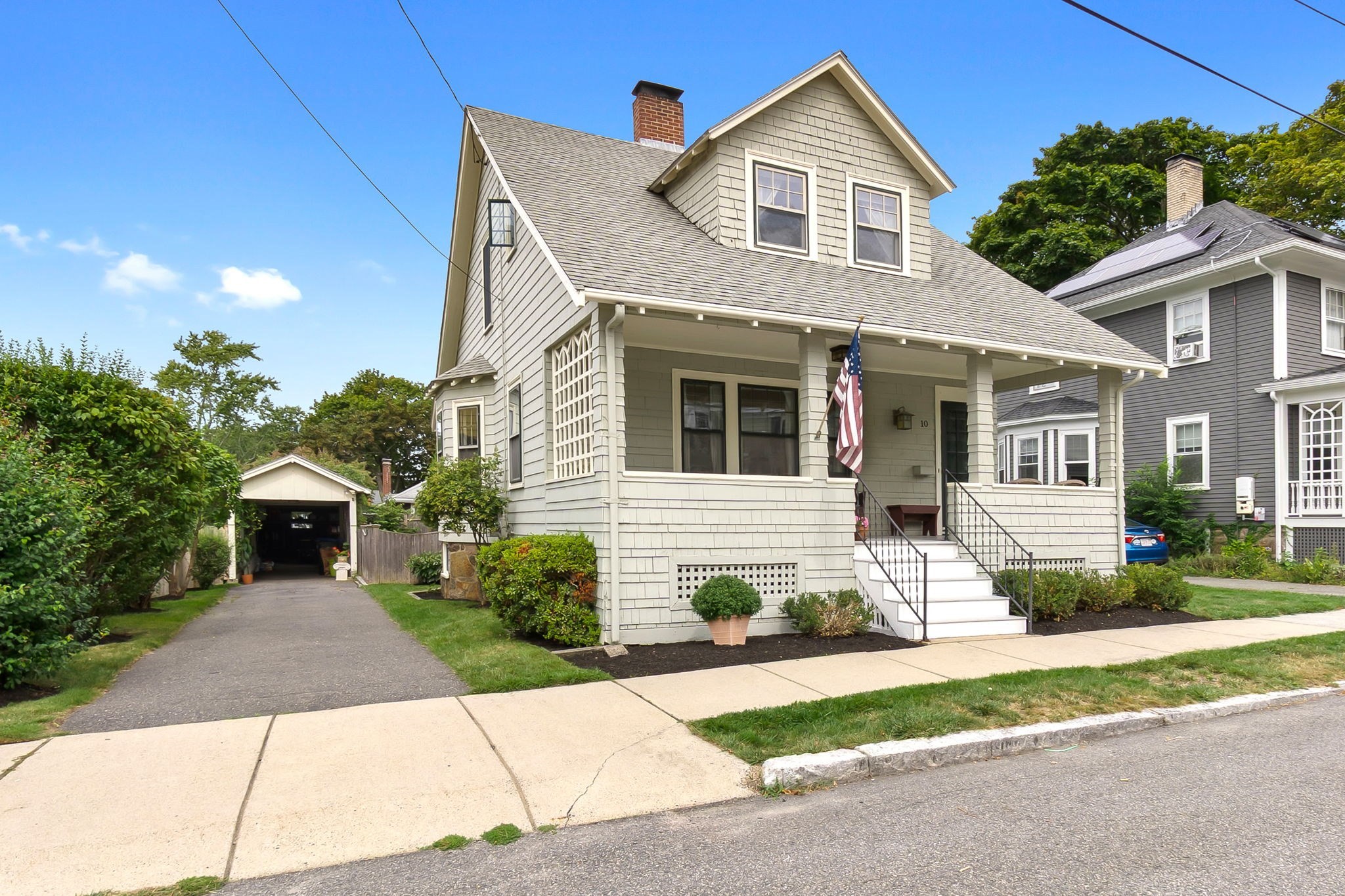 10 Giddings Avenue — photo