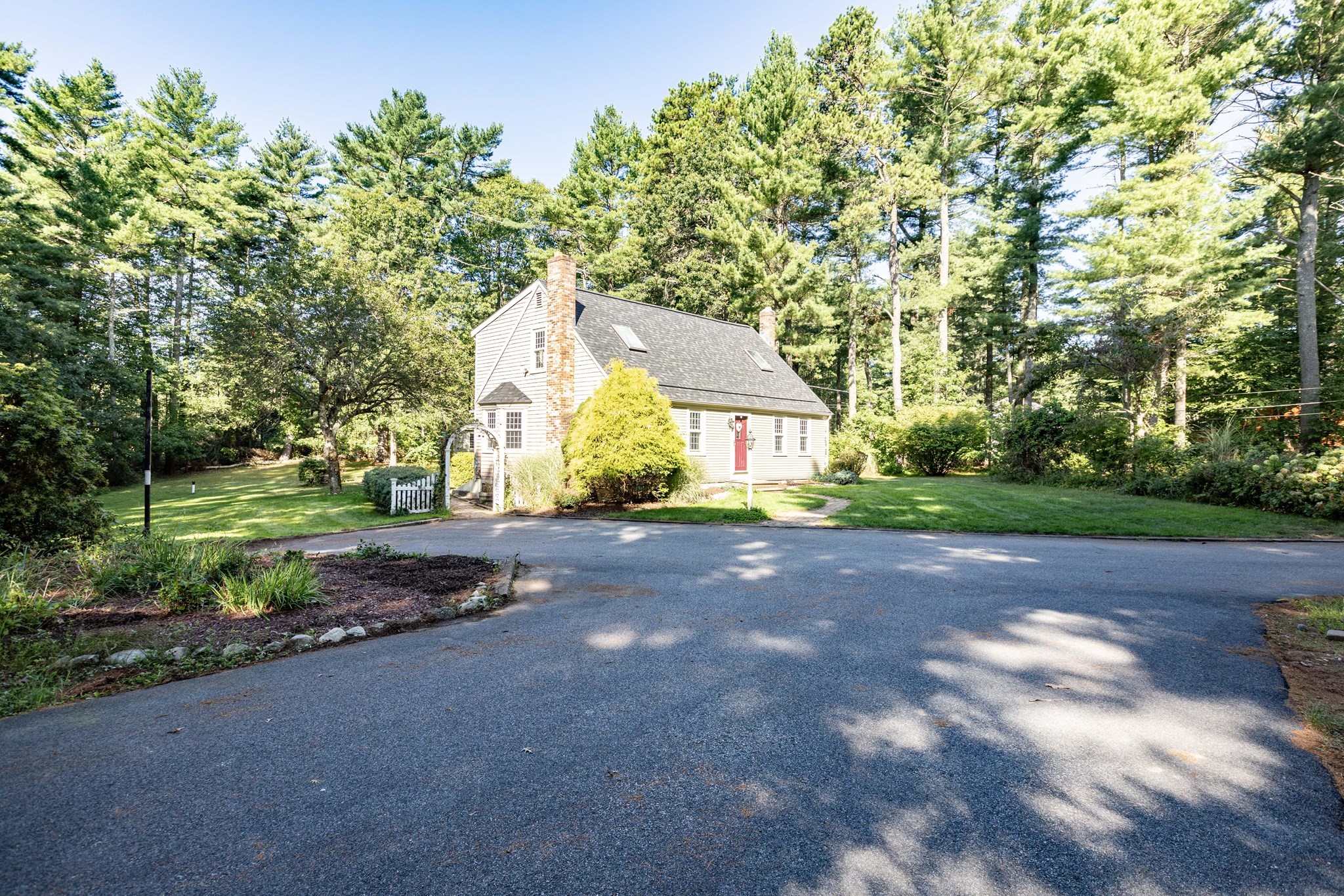 133 Walnut Plain Road, Rochester, MA 02770 — photo 2