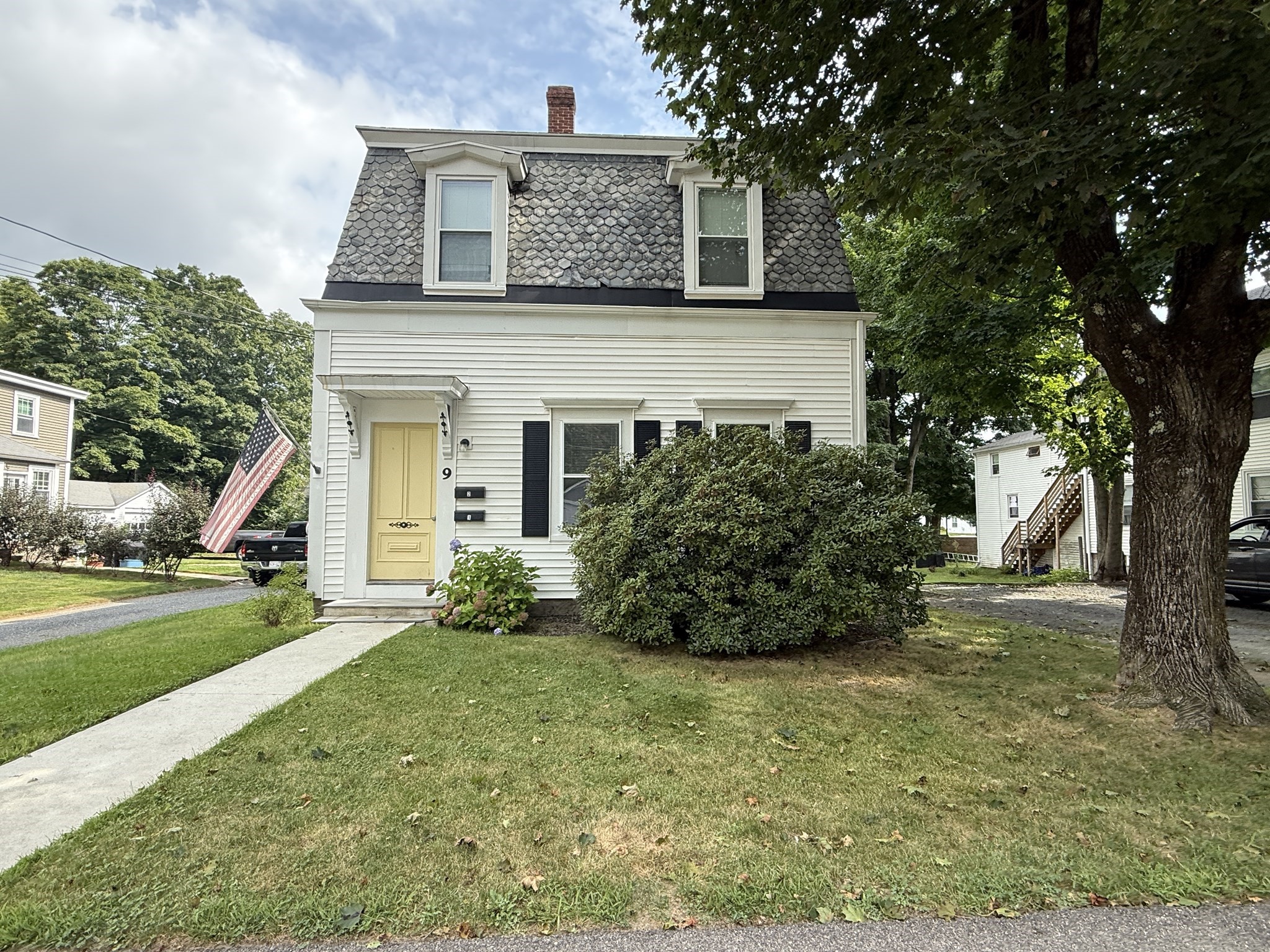 9 West St. #1 — photo