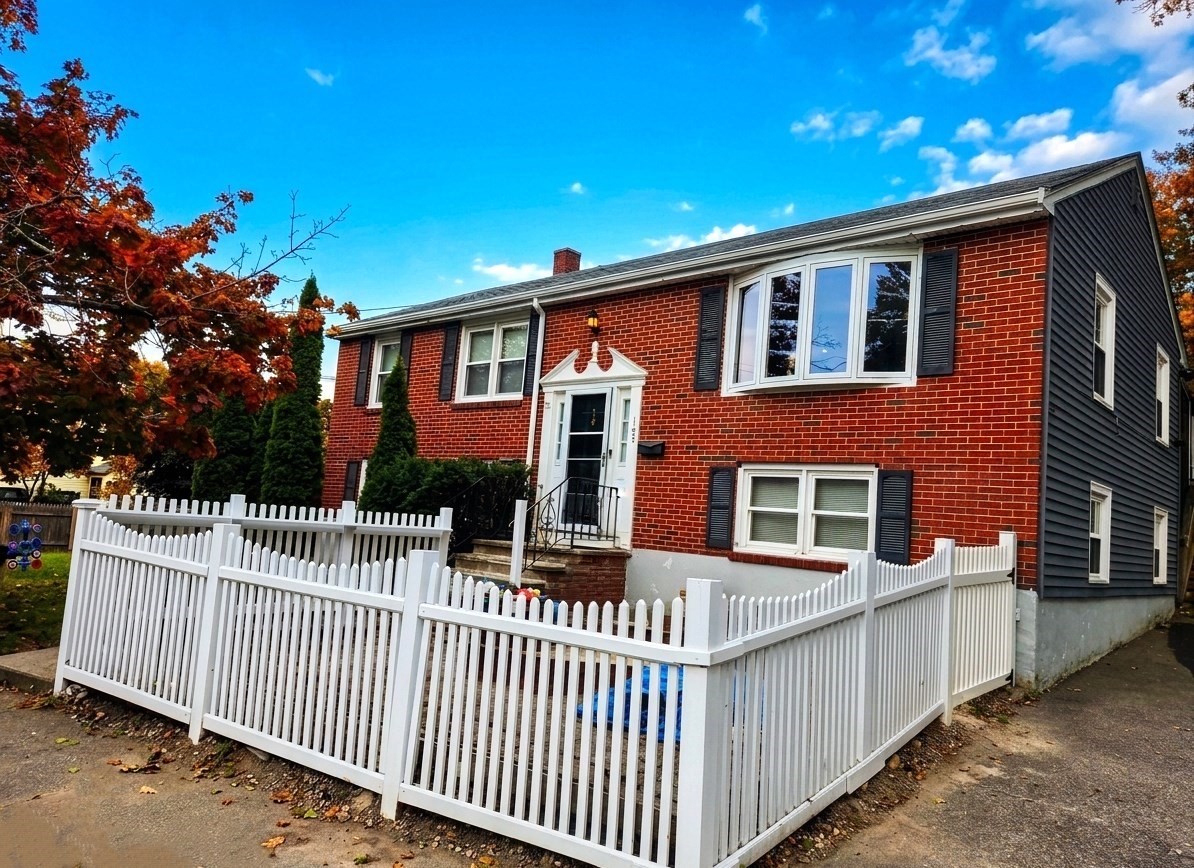 125 Running Brook Rd — photo