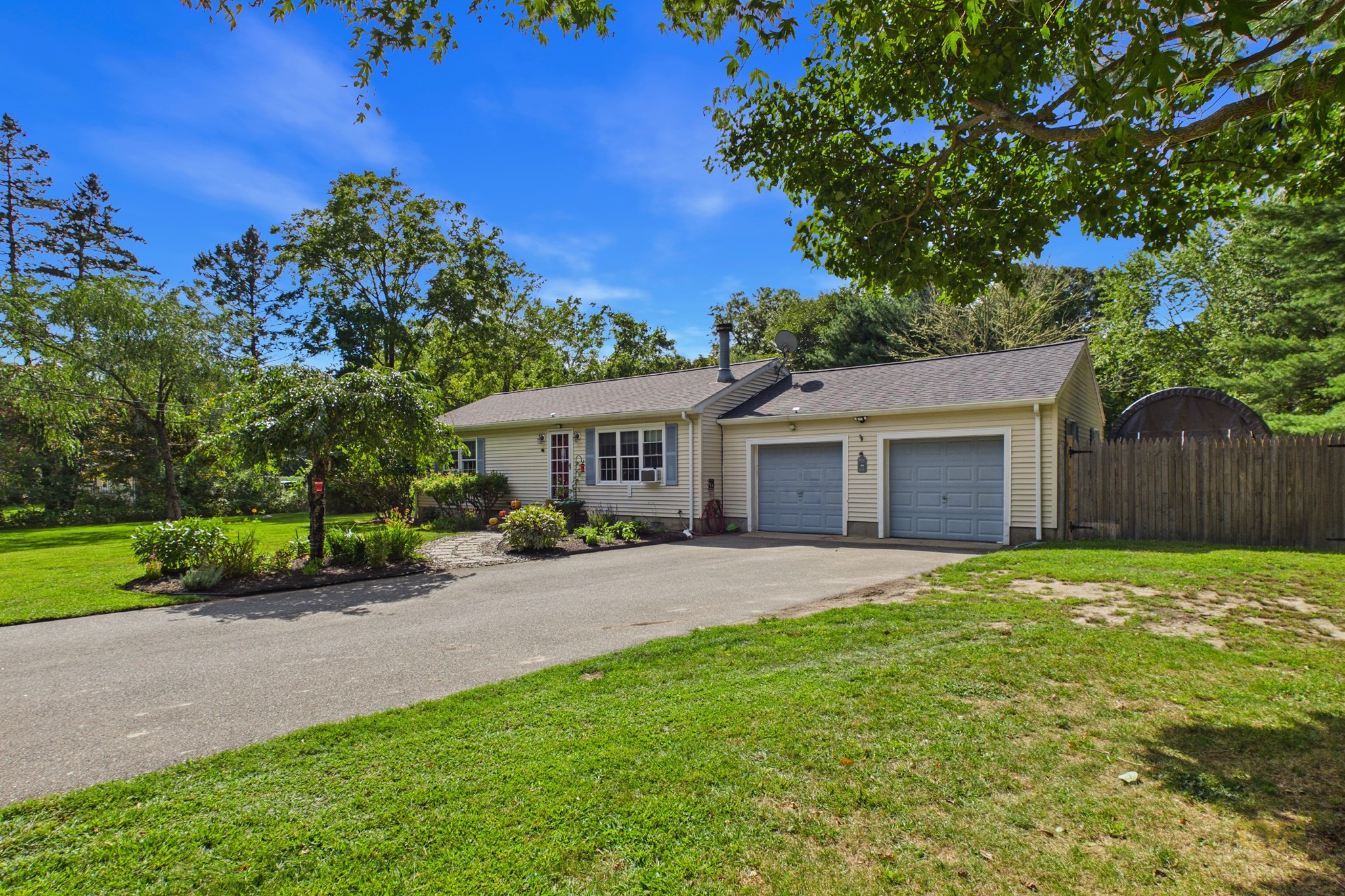 247 Perry Hill Road, Acushnet, MA 02743 — photo 2