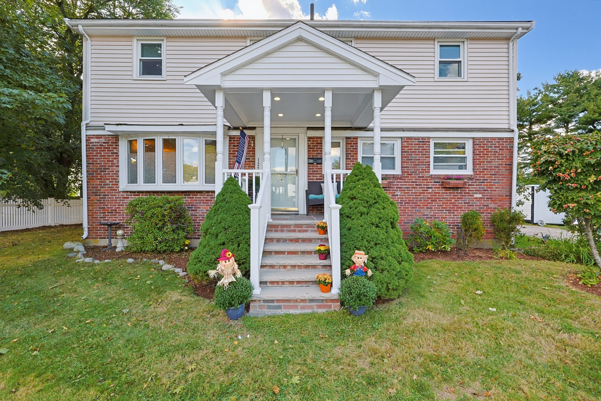 122 Westview Dr — photo